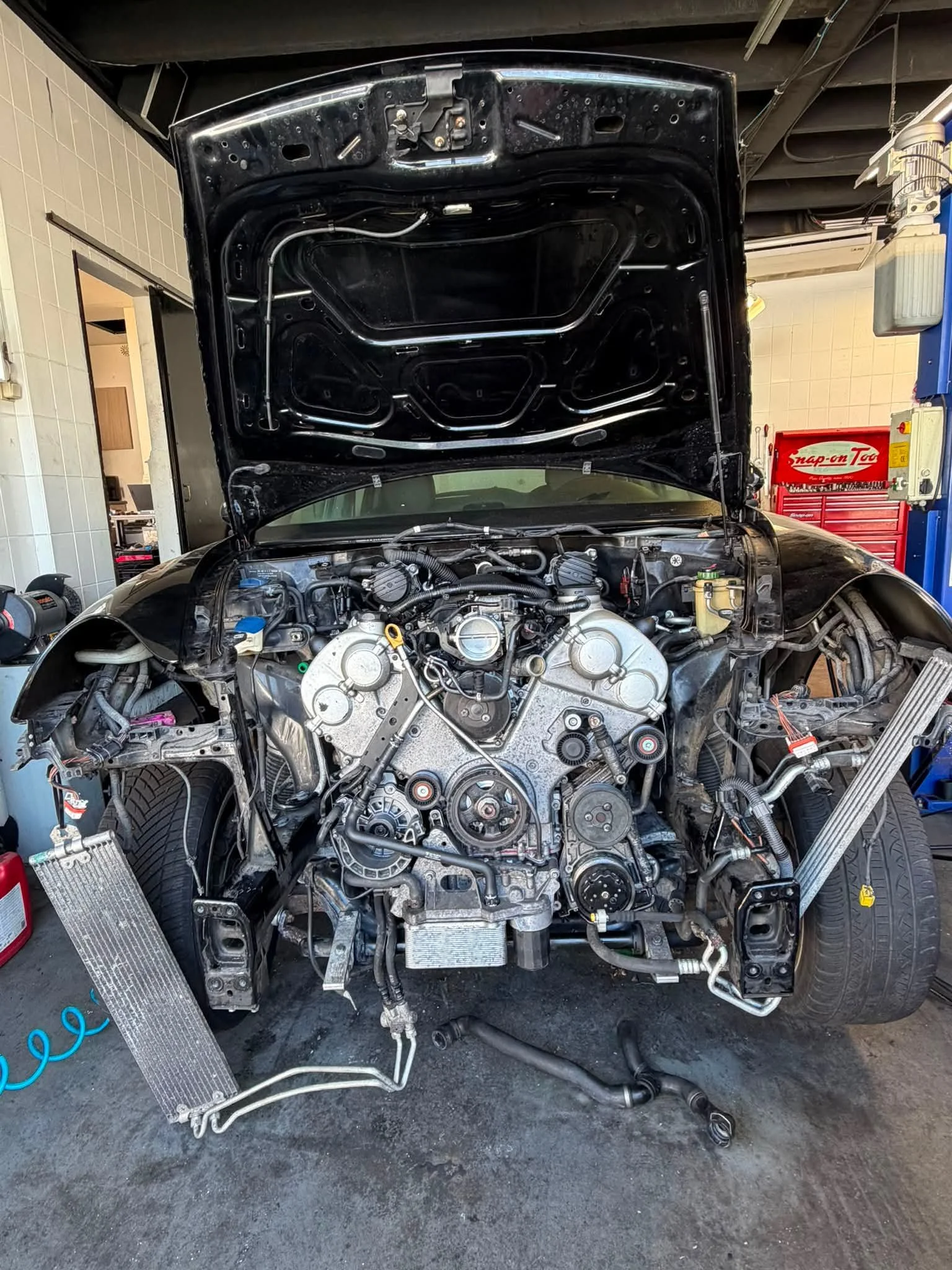 Porsche Cayenne 4.5 S engine rebuild