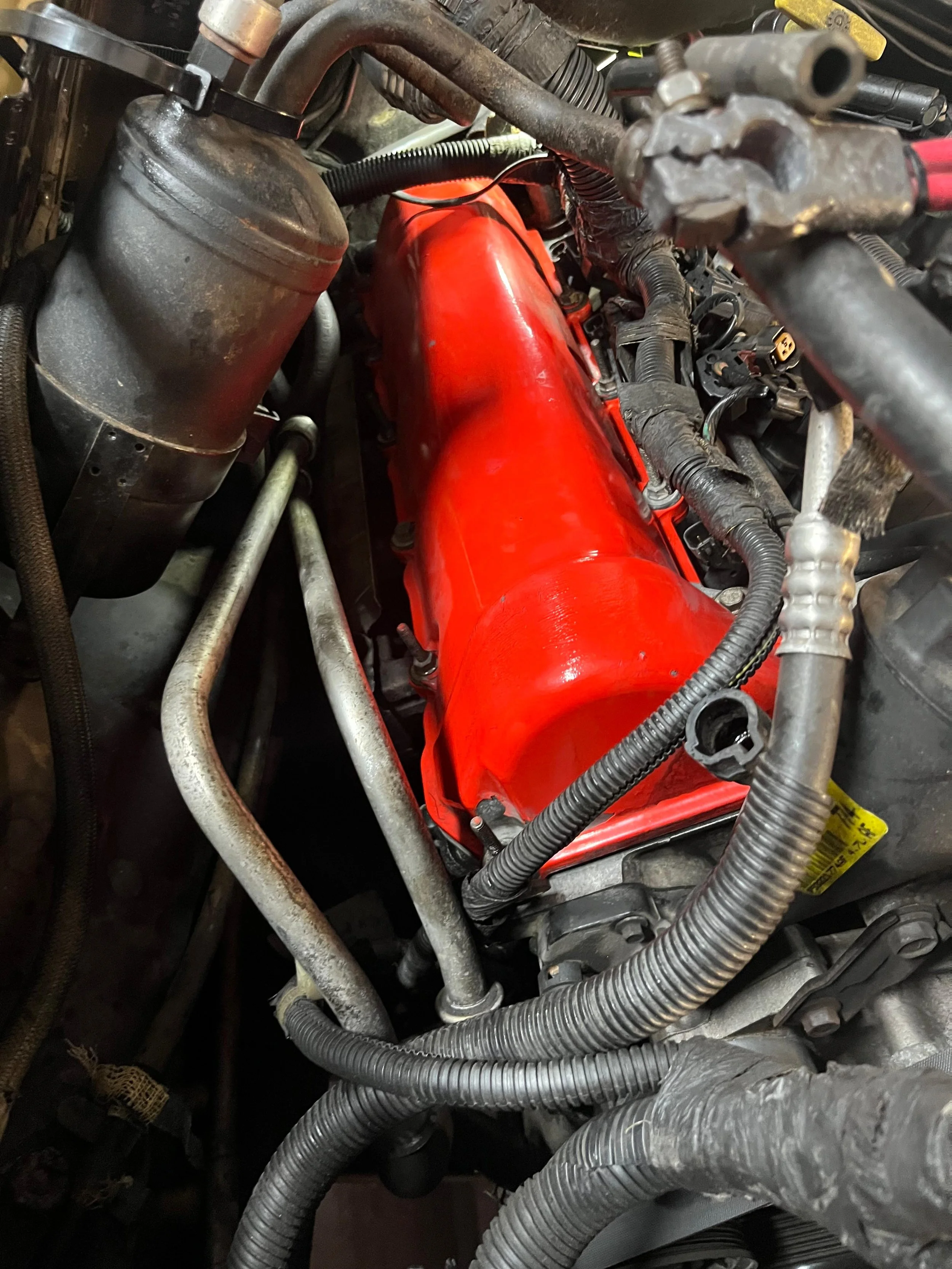 New fitted valve cover