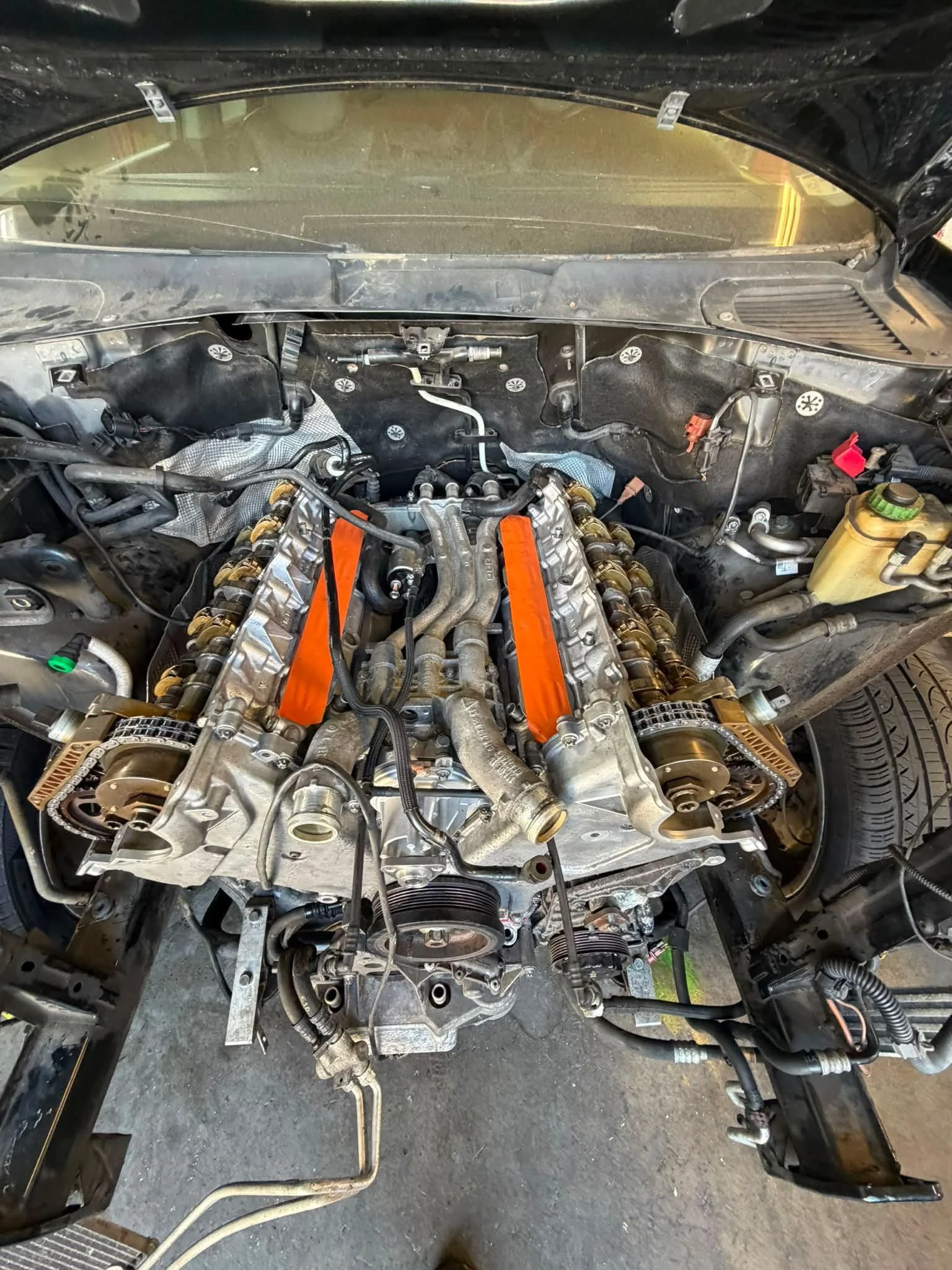 Porsche Cayenne 4.5 S engine rebuild