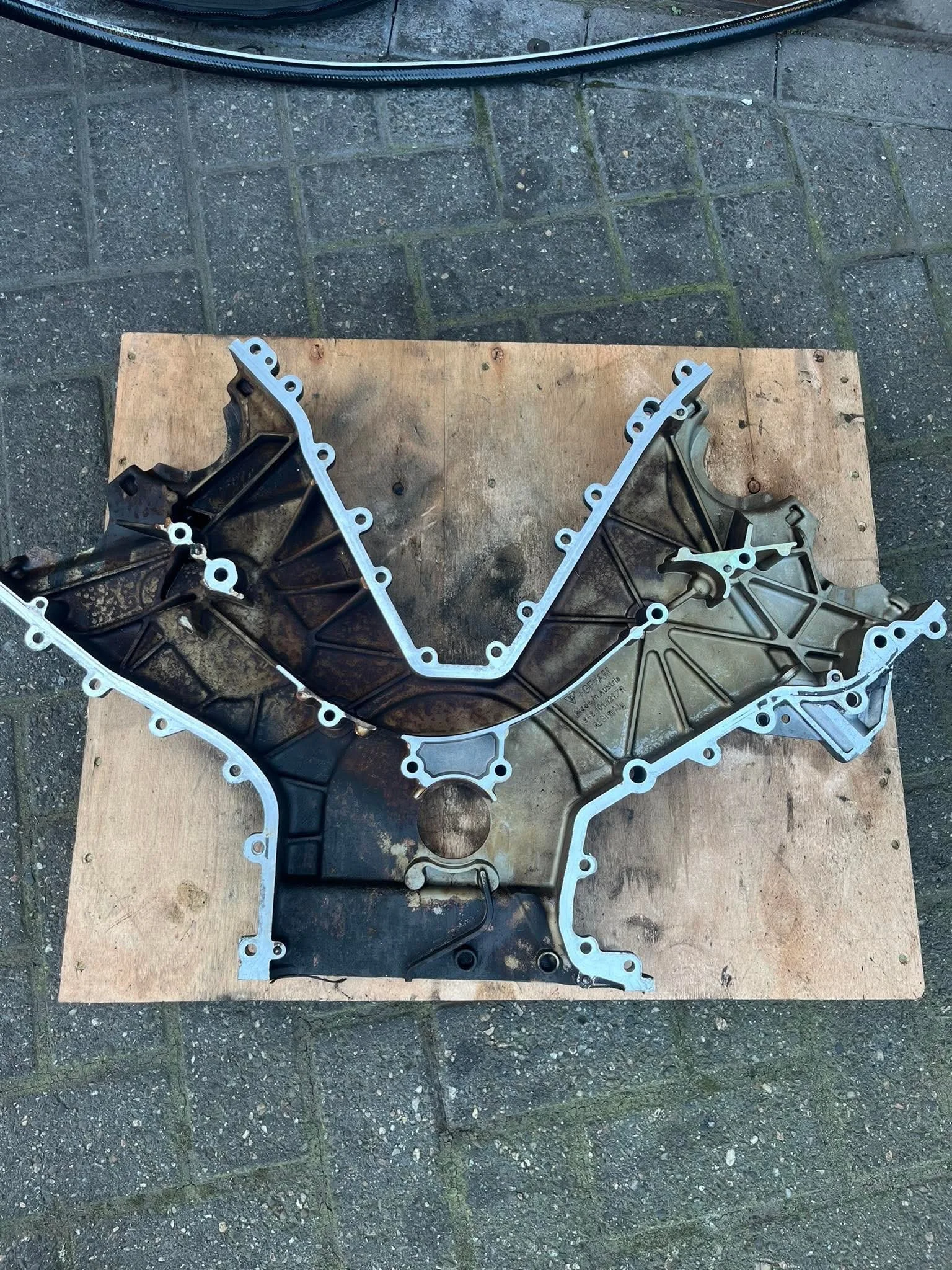Porsche Cayenne 4.5 S engine rebuild