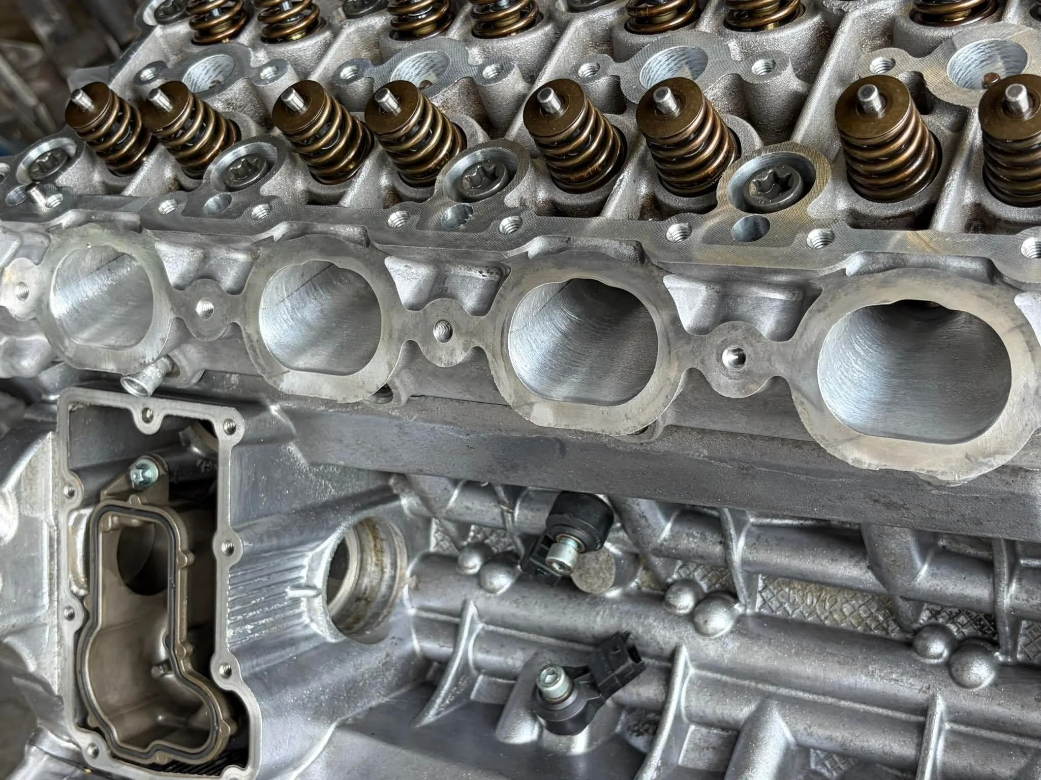 Porsche Cayenne 4.5 S engine rebuild