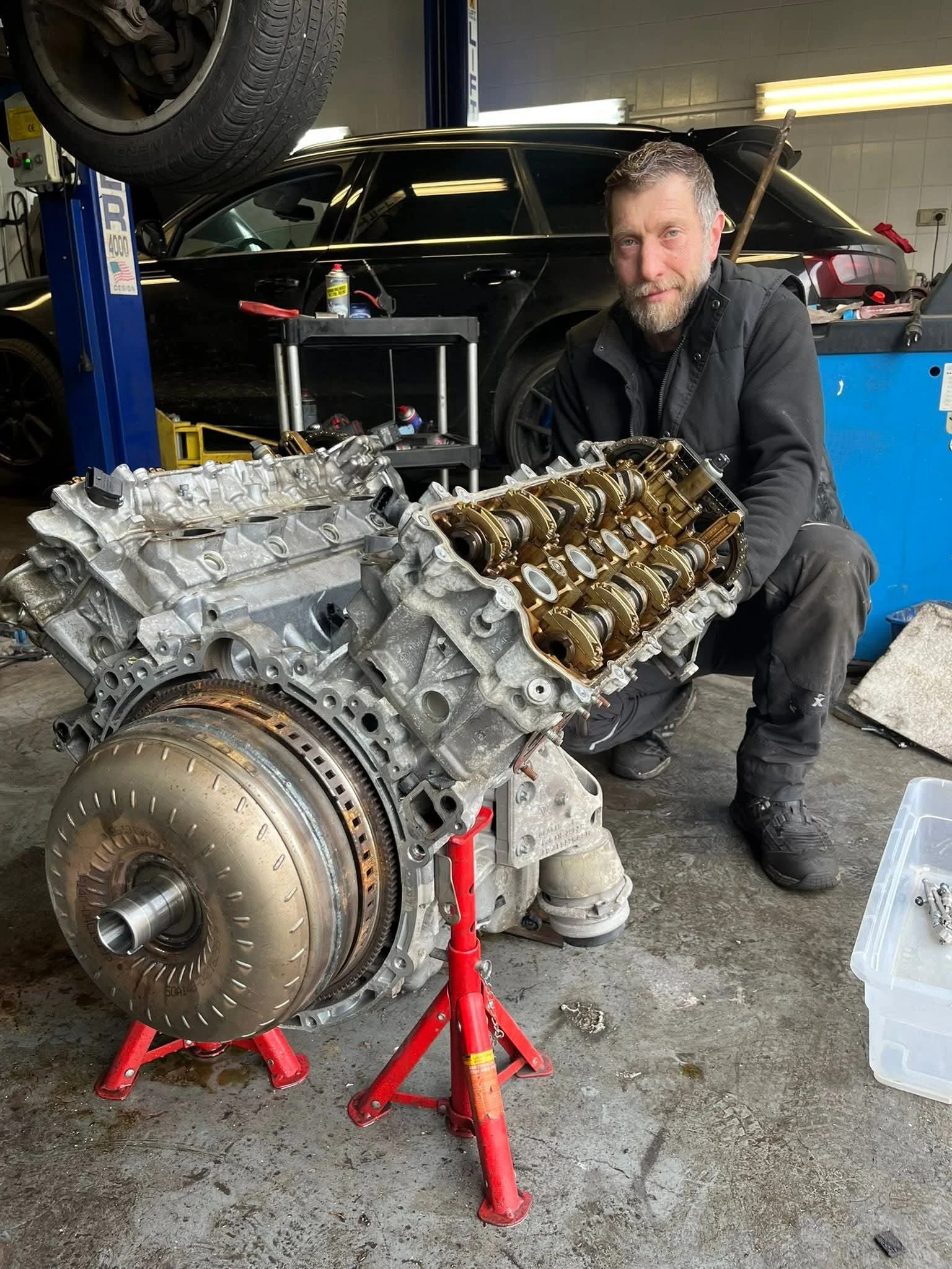 Porsche Cayenne 4.5 S engine rebuild