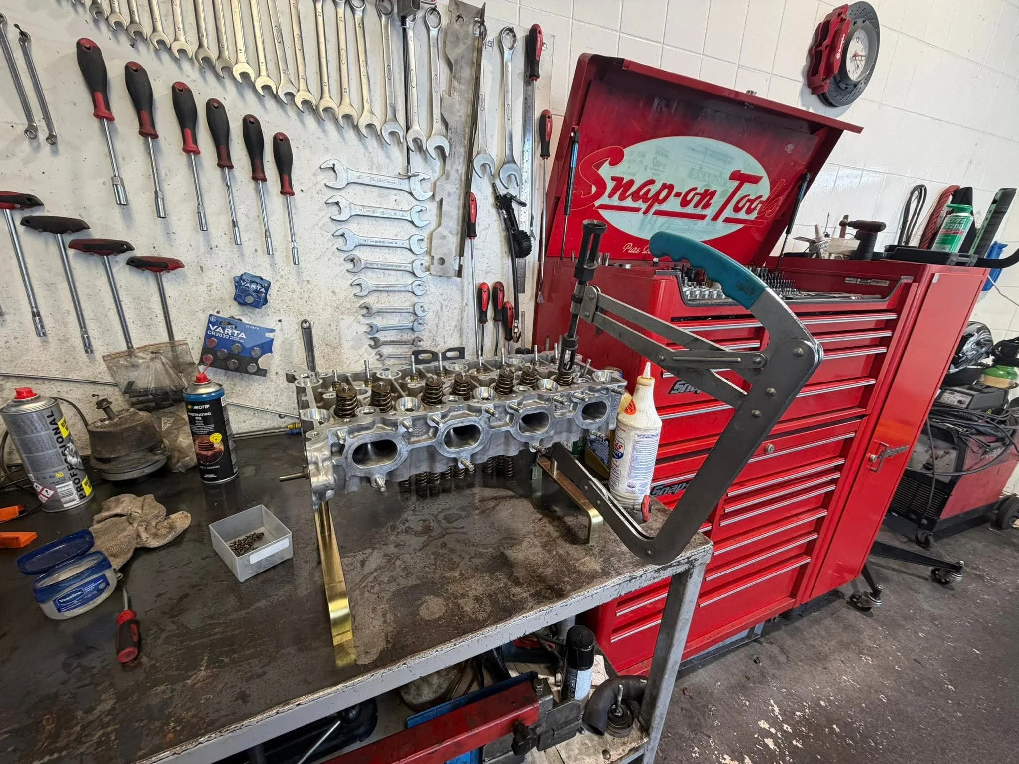 Porsche Cayenne 4.5 S engine rebuild