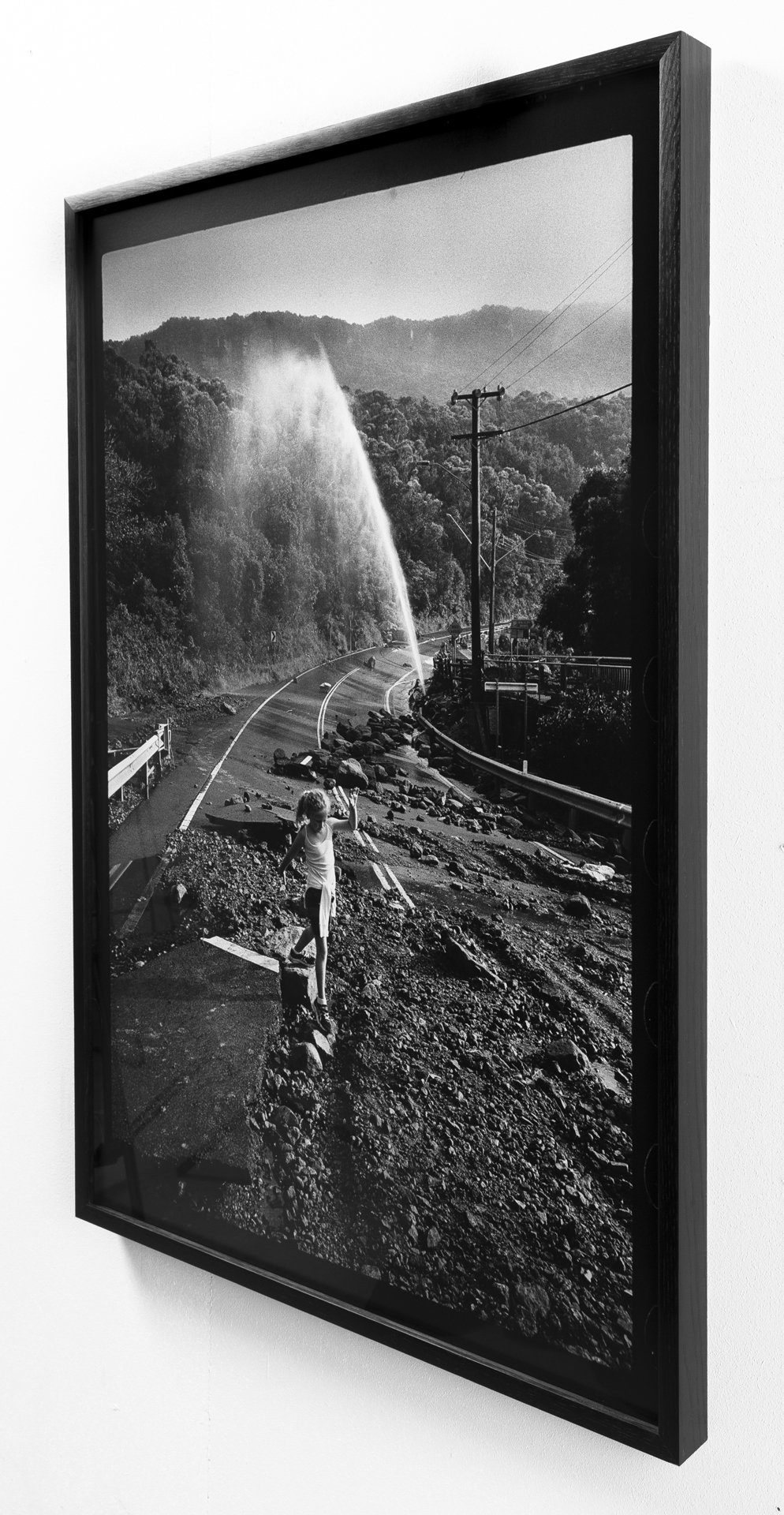 The Flooding of Stoney Creek_T W Baker_01.jpg