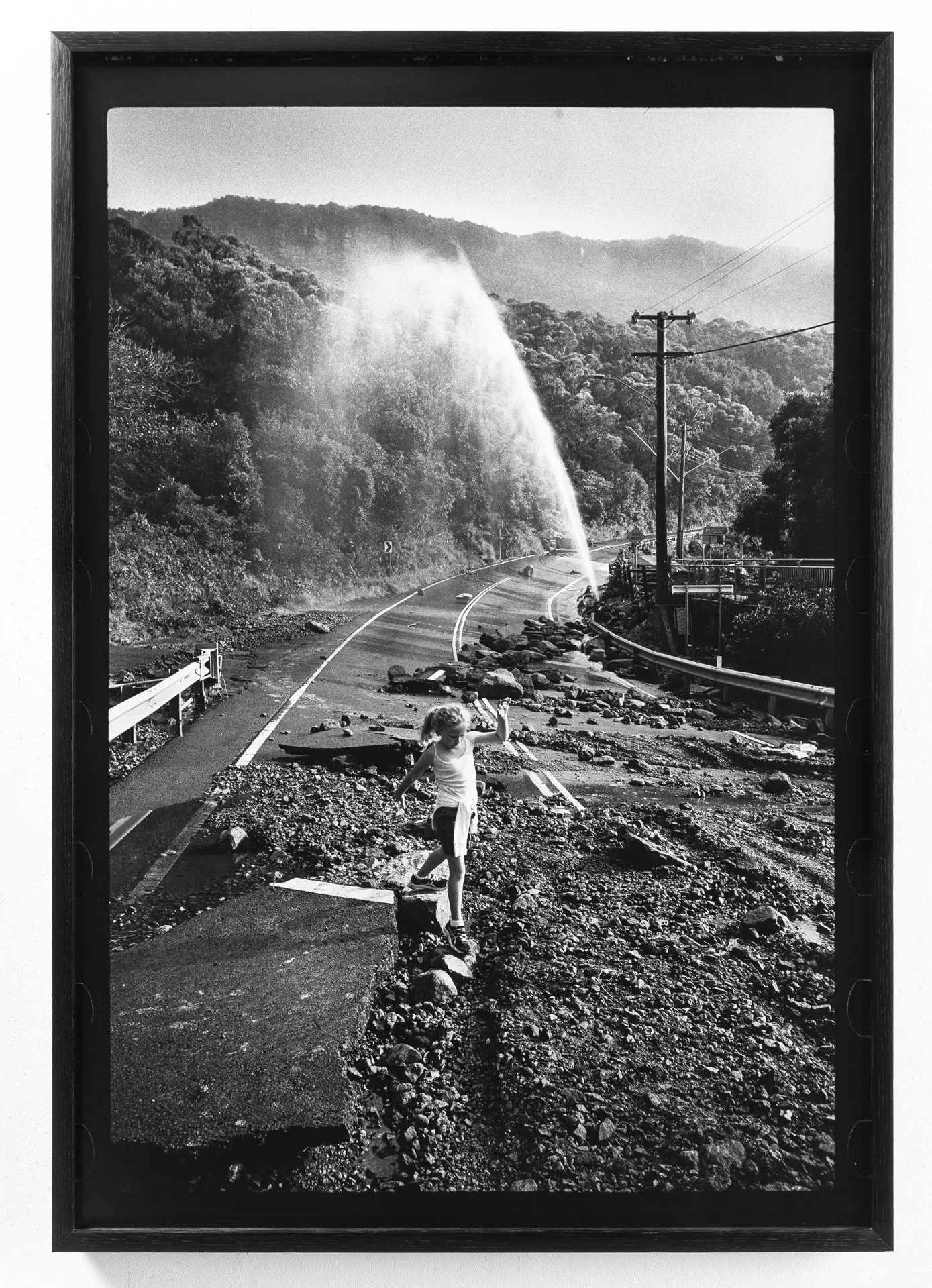 The Flooding of Stoney Creek_T W Baker_06.jpg