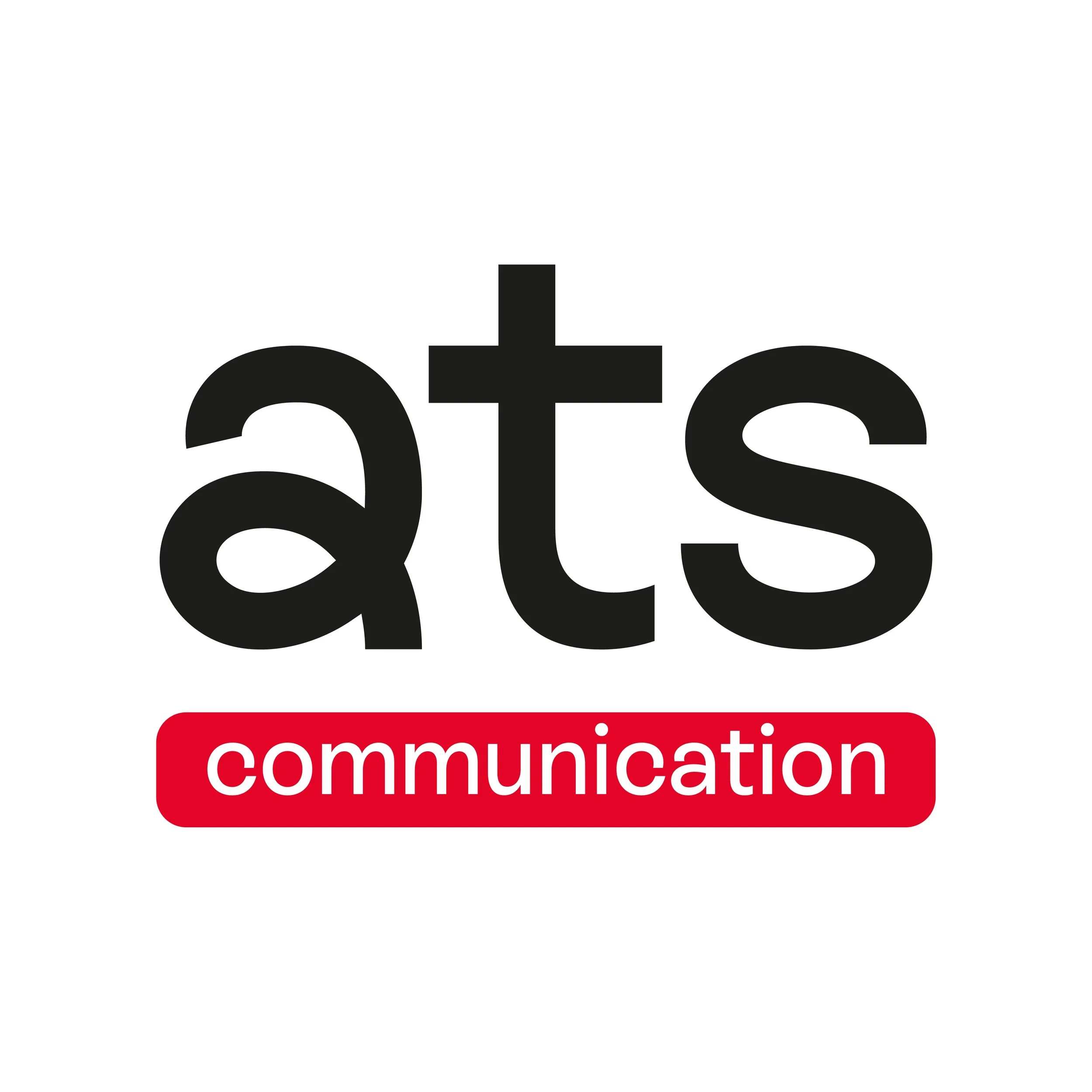 Logo de ATS Communication avec le mot 'ats' en noir et le mot 'communication' en blanc sur un fond rouge.