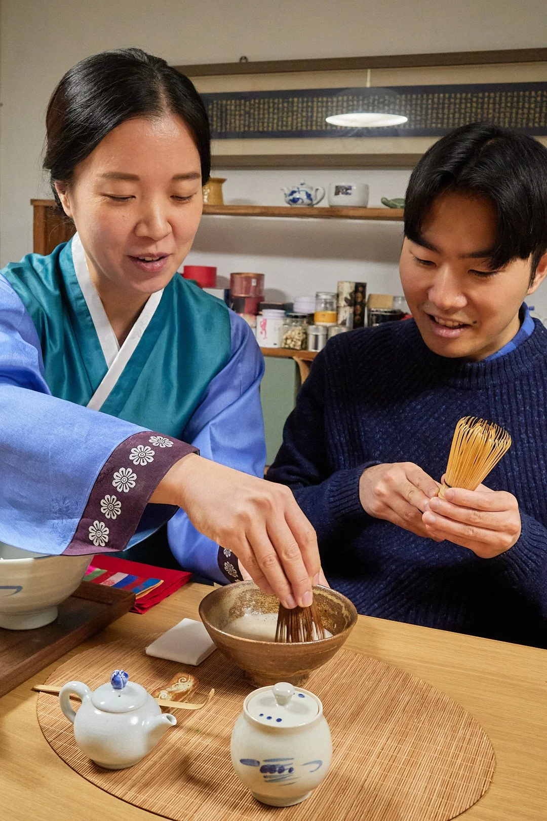 korea_tea_class_tea_room_heesum_korean_tea_ceremony_experience_culture_experience_in_tea_cafe_seoul_94.jpg