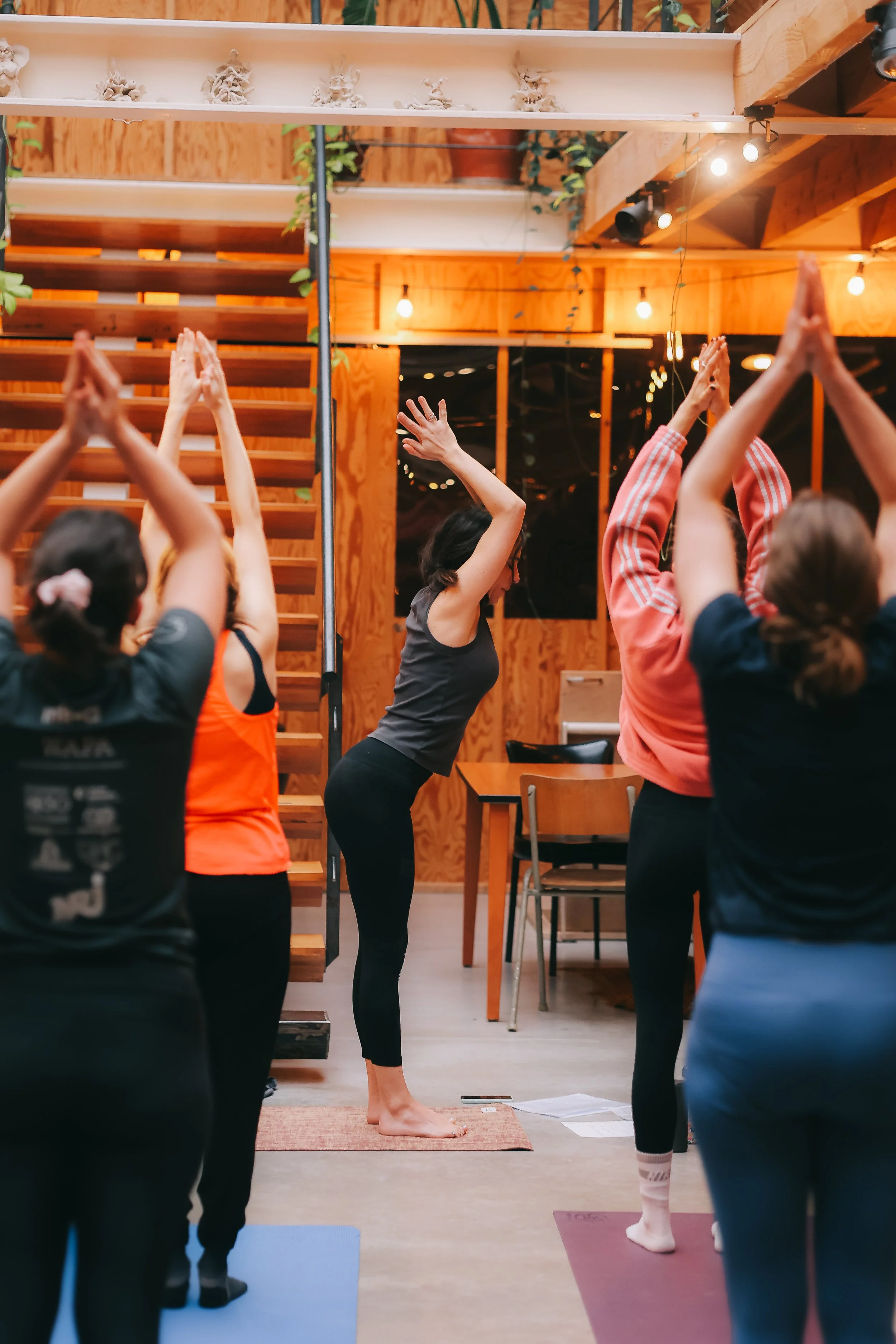 Yoga ceramic workshop ATELIER TOU