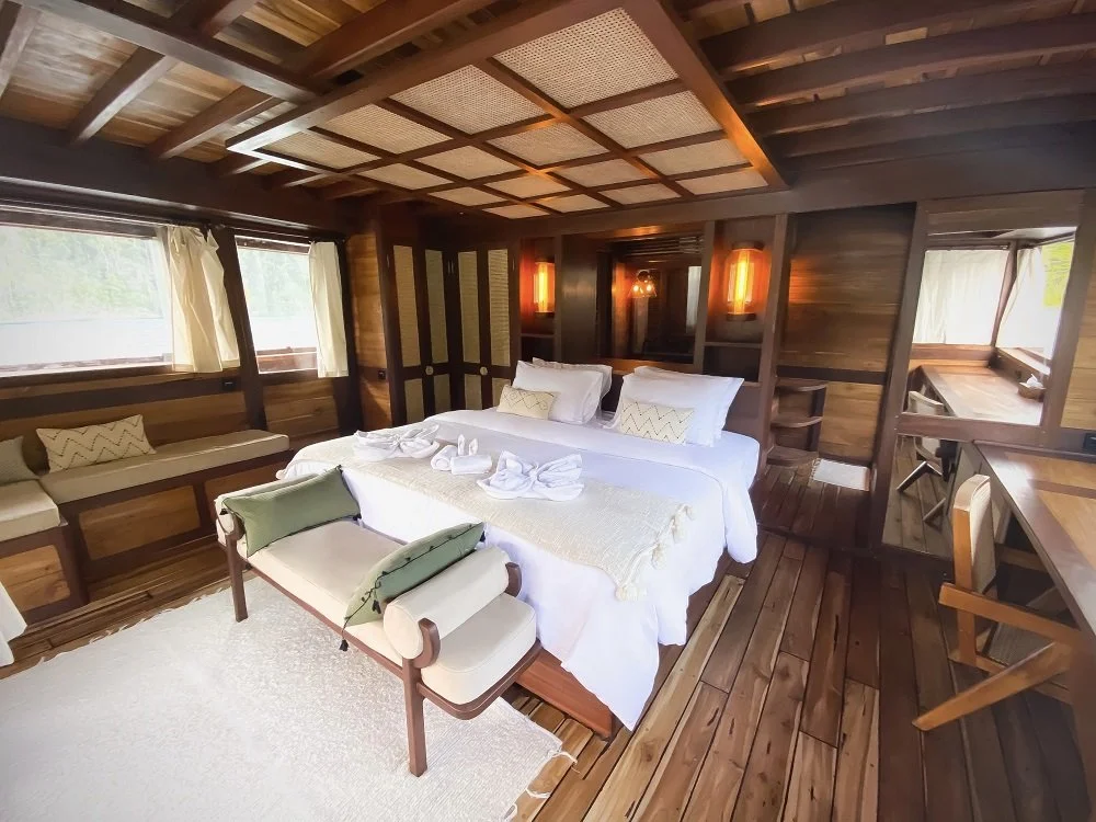 ph_senja_lowdef_master cabin_landscape 1.jpeg