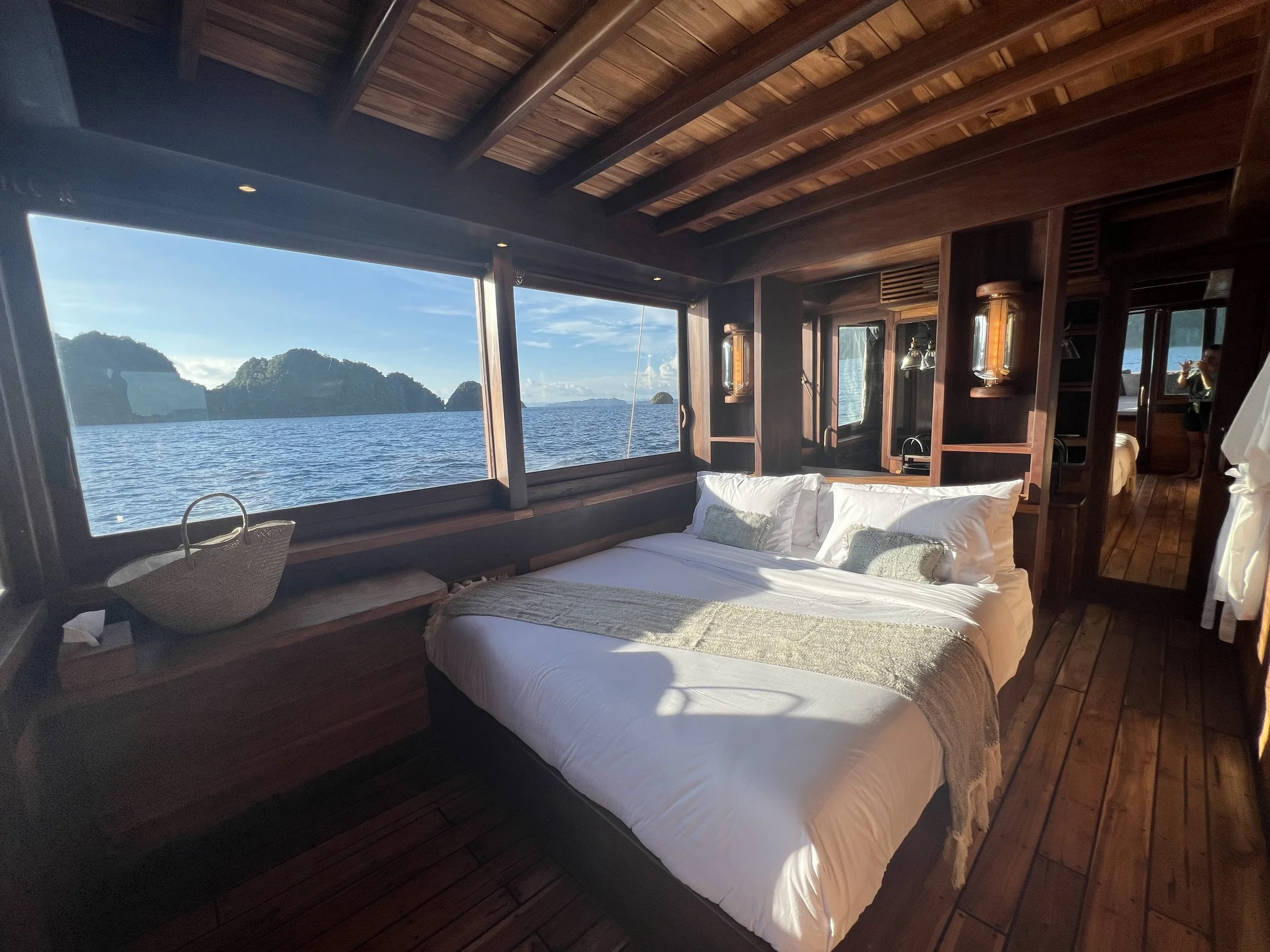 DW_MasterCabin_Golden Light_03.JPG