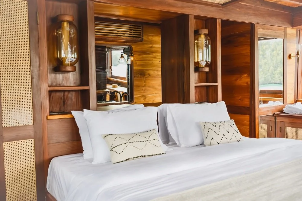 ph_senja_lowdef_master cabin_landscape 3.jpeg