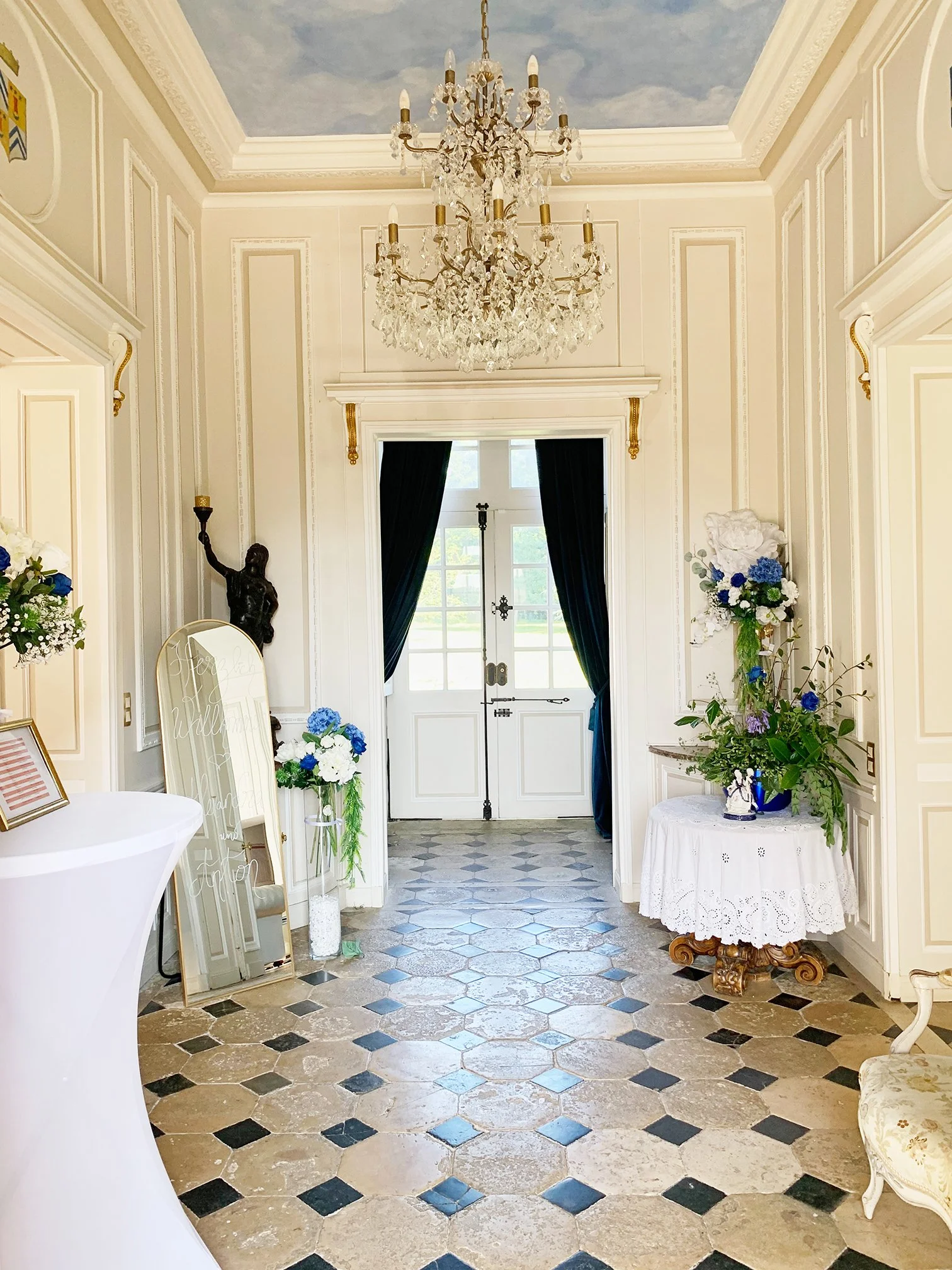 Entrée. 