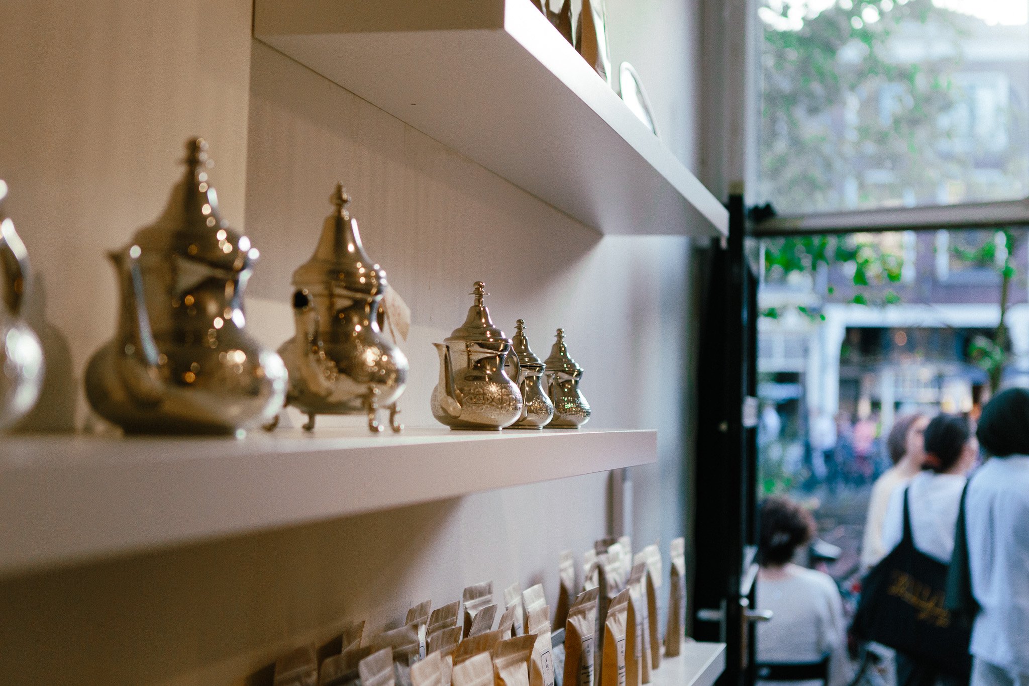 Interior of Atay Atelier. By Zoe Zandwijken