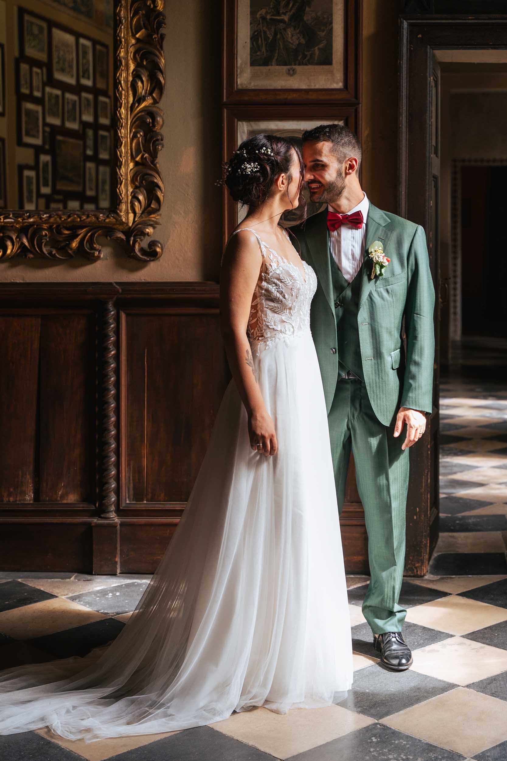 posa-sposi-matrimonio-villa.jpg