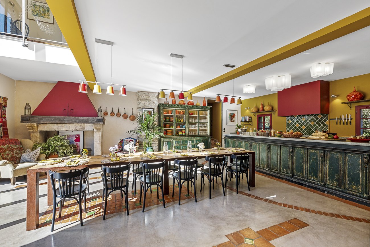 Kitchen & dining at Domaine Madrona
