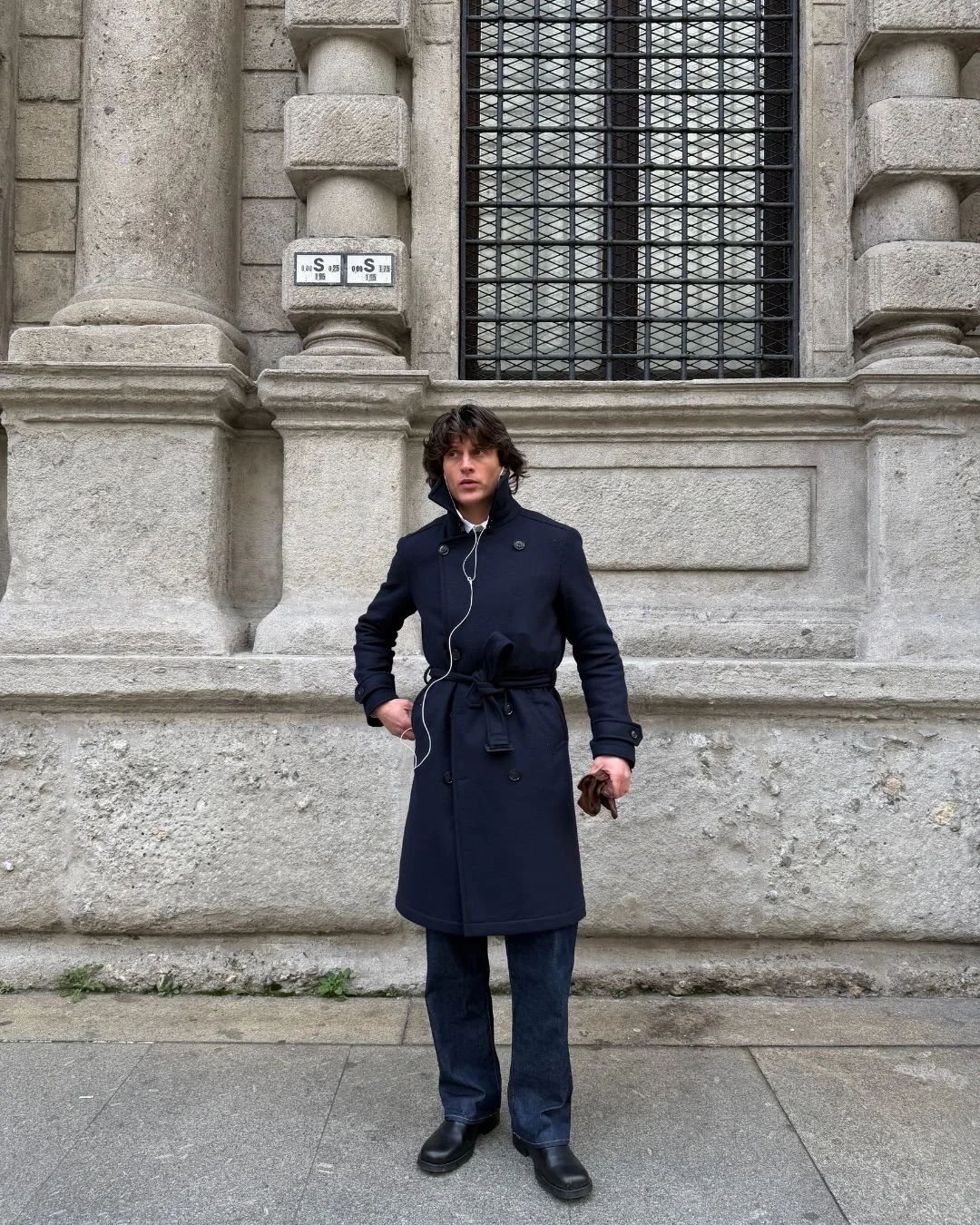 Straight Fit Jeans in Blau DeAnthonyFelice Empfehlung