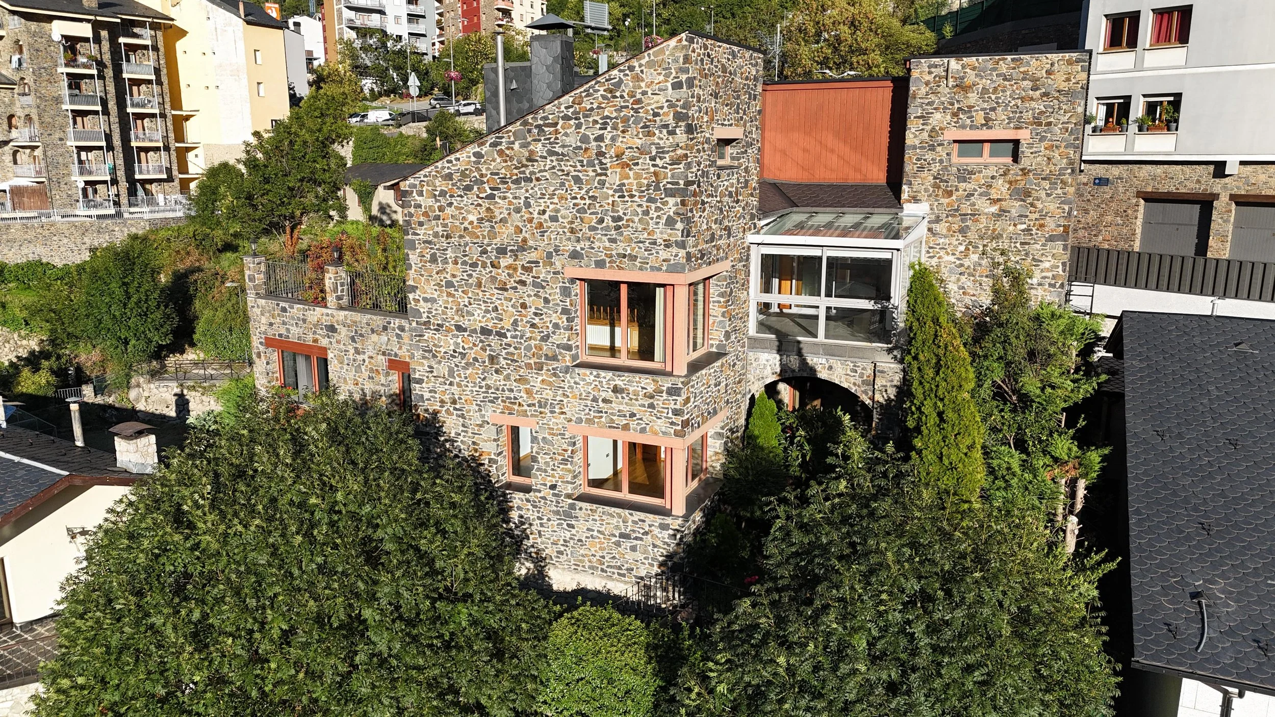 WhatsApp Image 2025-09-15 at 15.34.45 (6).jpeg