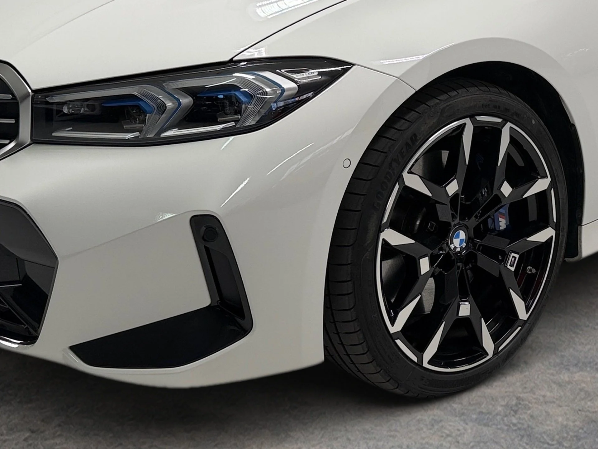 Position3_20260617140636.jpg