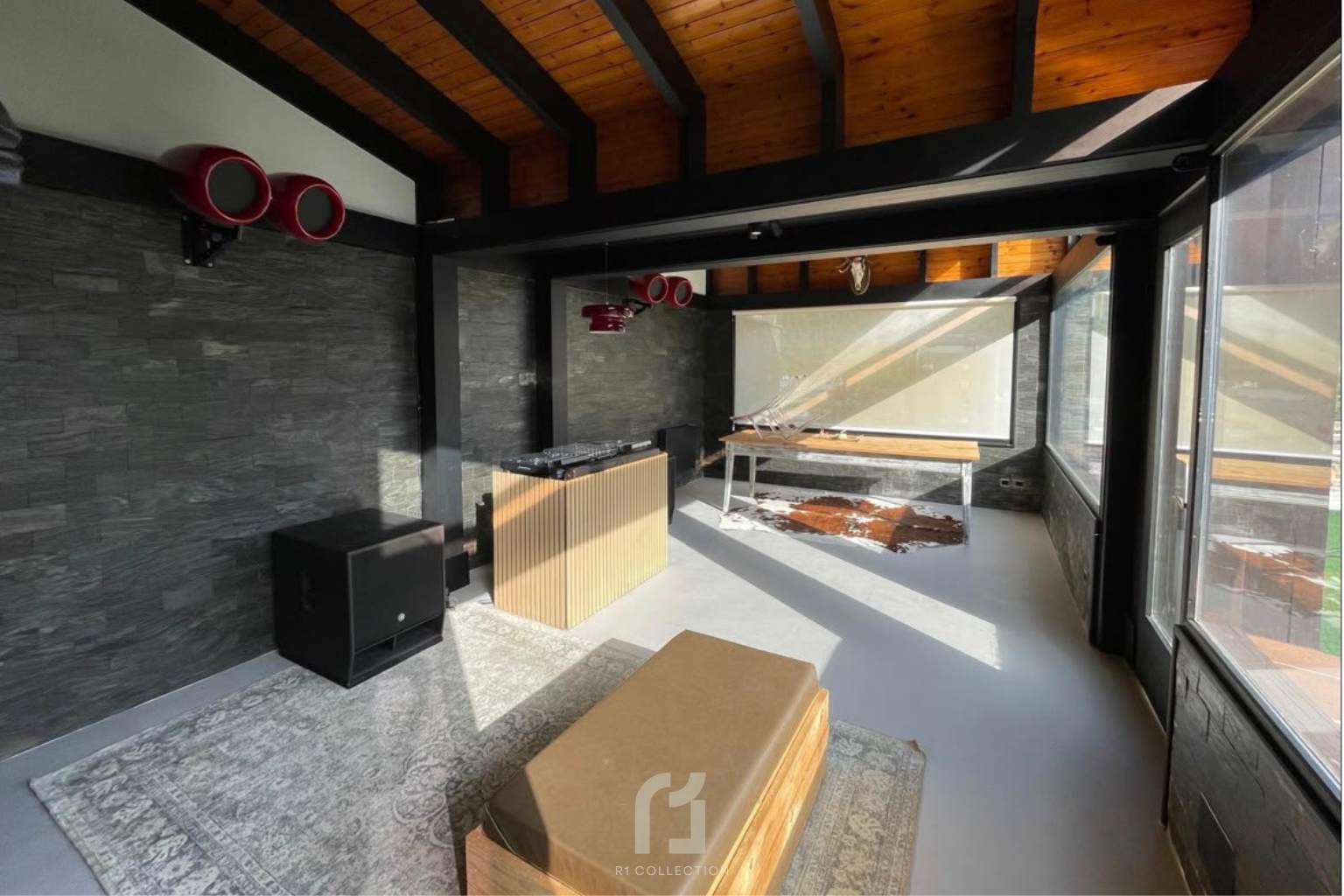 R10098 XALET SANTA COLOMA (4).png