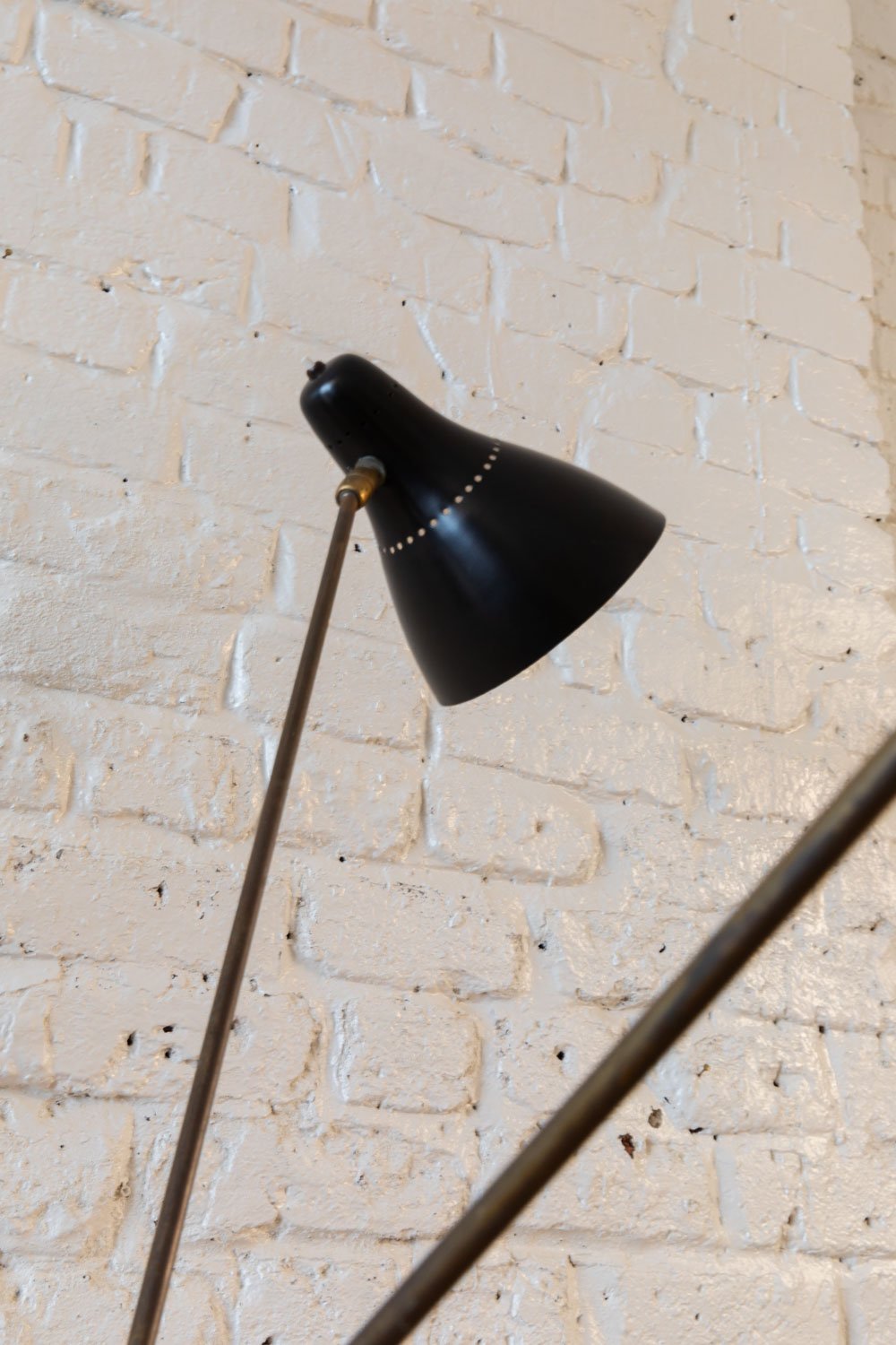 Articulating Floor Lamp by Stilnovo-5.jpg