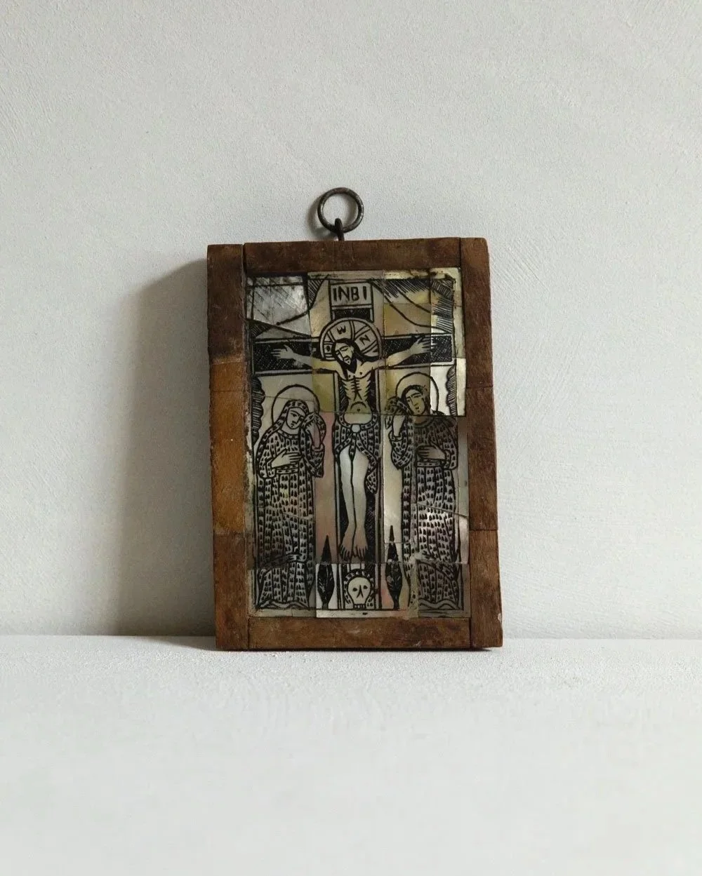 Crucifixion%2BPlaque%2Bin%2BMother-of-Pearl%252C.jpg