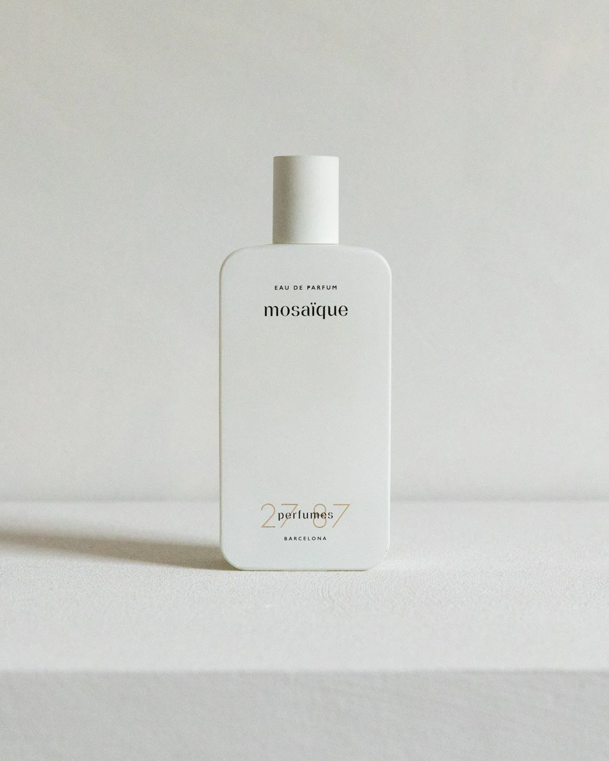 Eau de Parfum by 27 87 portrait-2.jpg