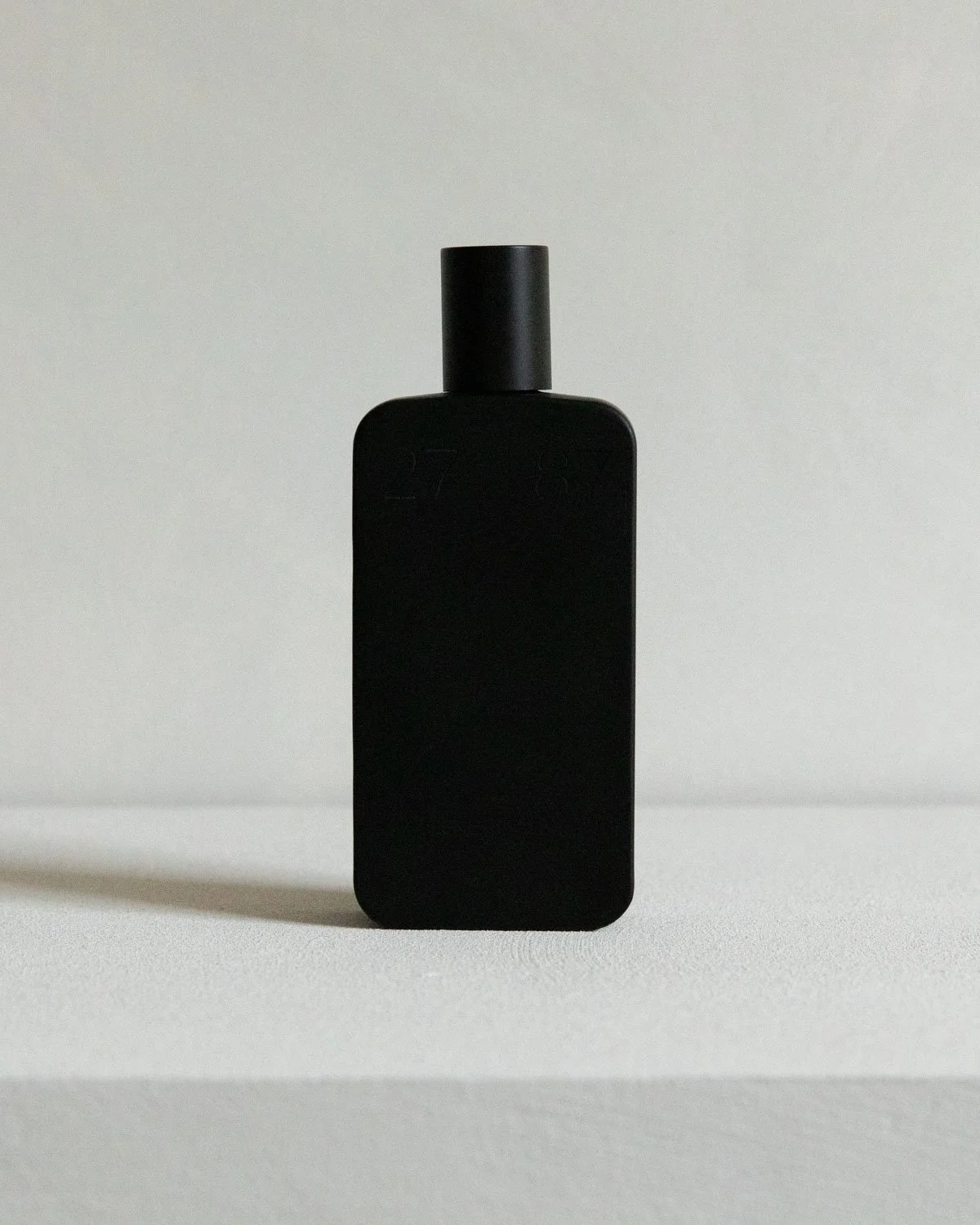 Eau de Parfum by 27 87 portrait-4.jpg