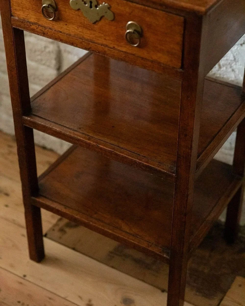 18th+Century+Walnut+Side+Table%2C+c.+1780-5.jpg