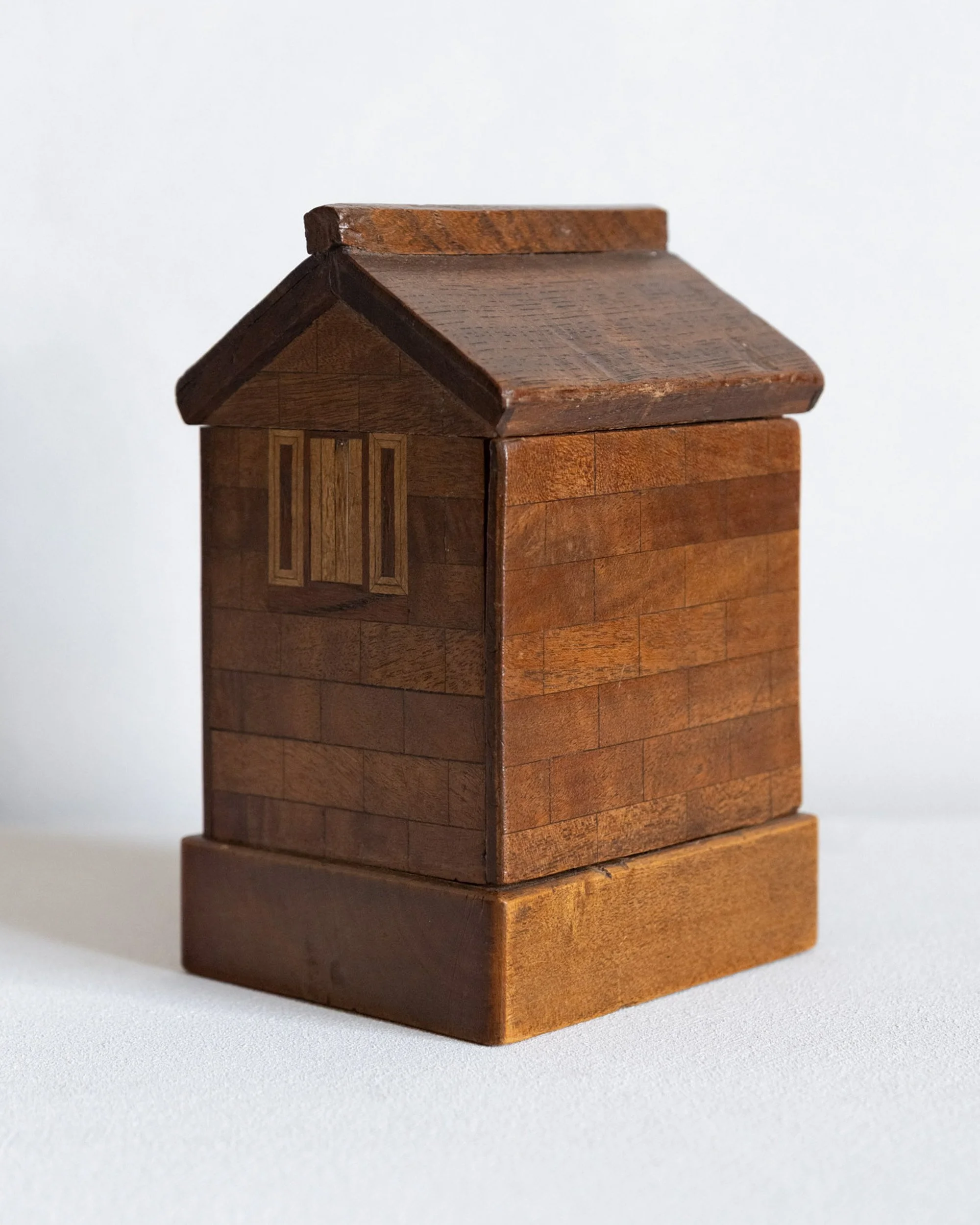 2026_07_ArteHouse_E-Comm_19C Parquetry Bank_-4.jpg
