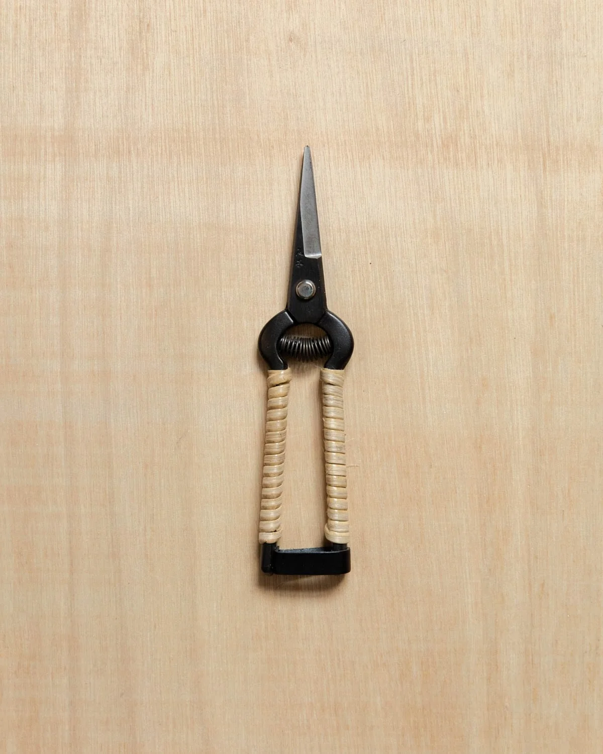 Niwaki Rattan Snips