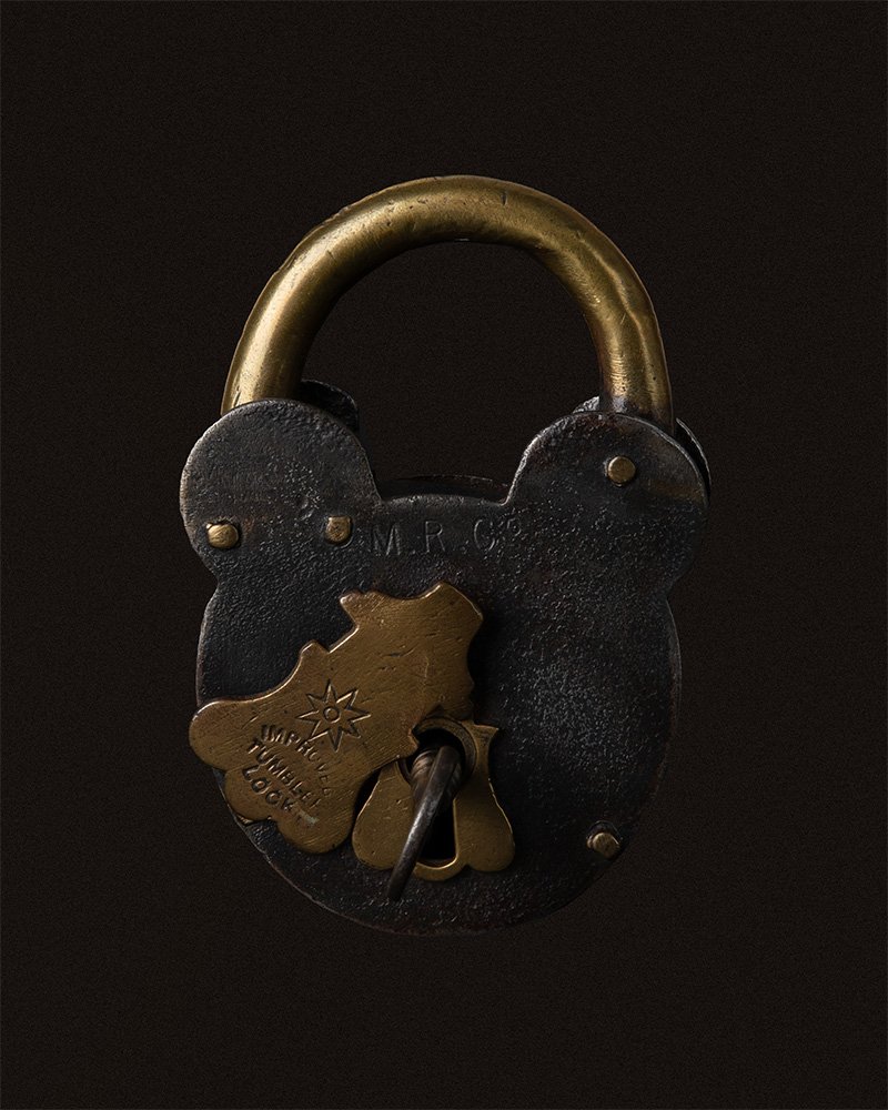 Antique Brass Padlock with Key .jpg