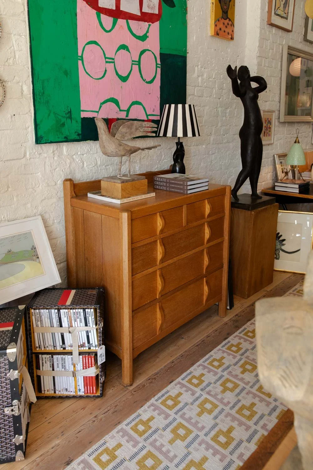 Stow Chest of Drawers by Gordon Russell, circa 1930-5.jpg