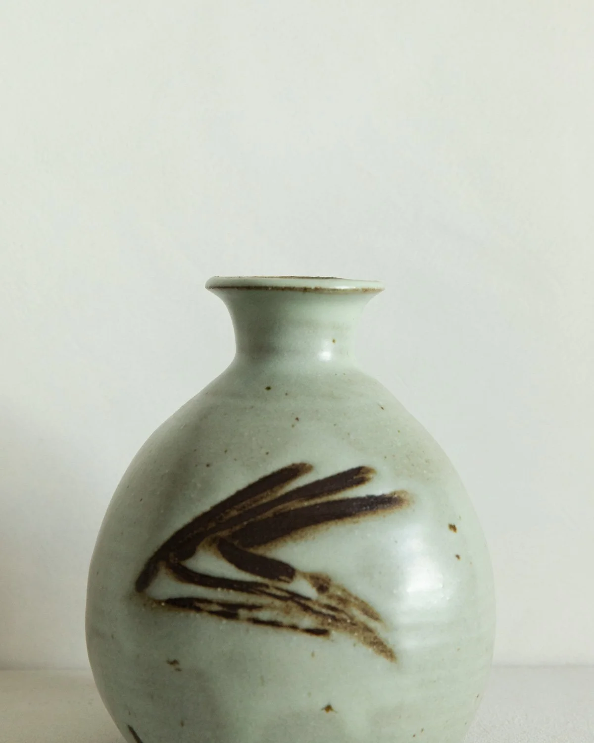 Ash Glaze Vase by Janet Leach-4.jpg