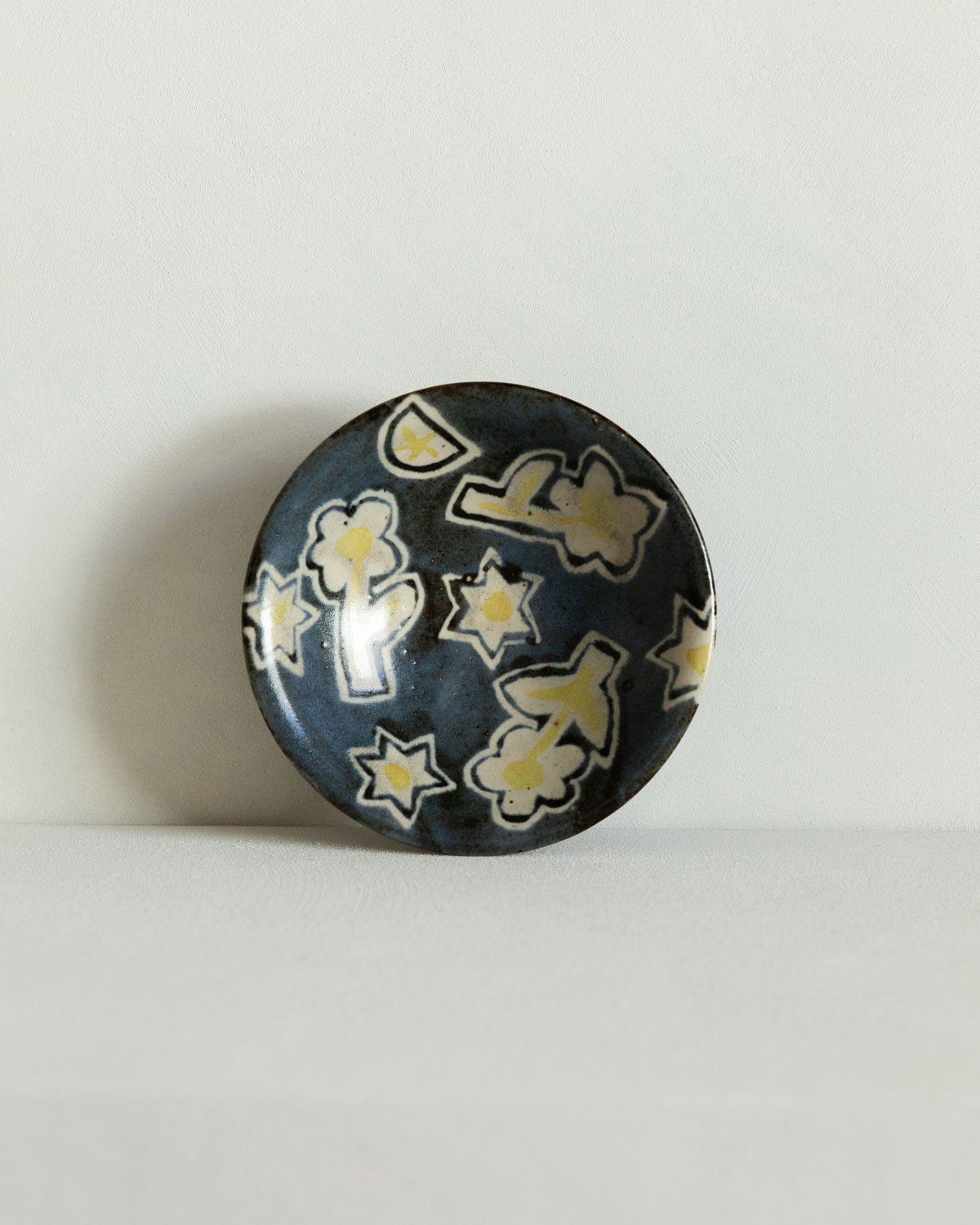 Shallow Stoneware Bowl by John Maltby, c. 1995 (blk-yellow).jpg