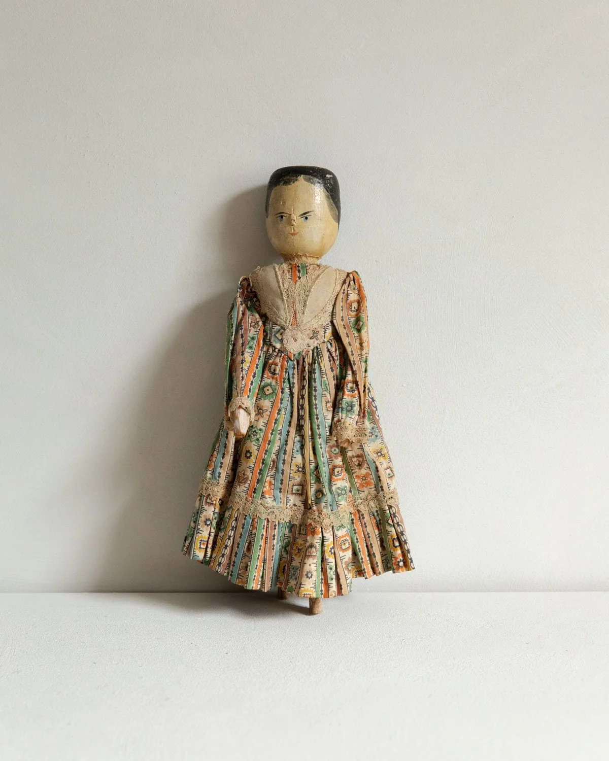 19th Century Grodnertal Wooden Peg Costume Doll-.jpg