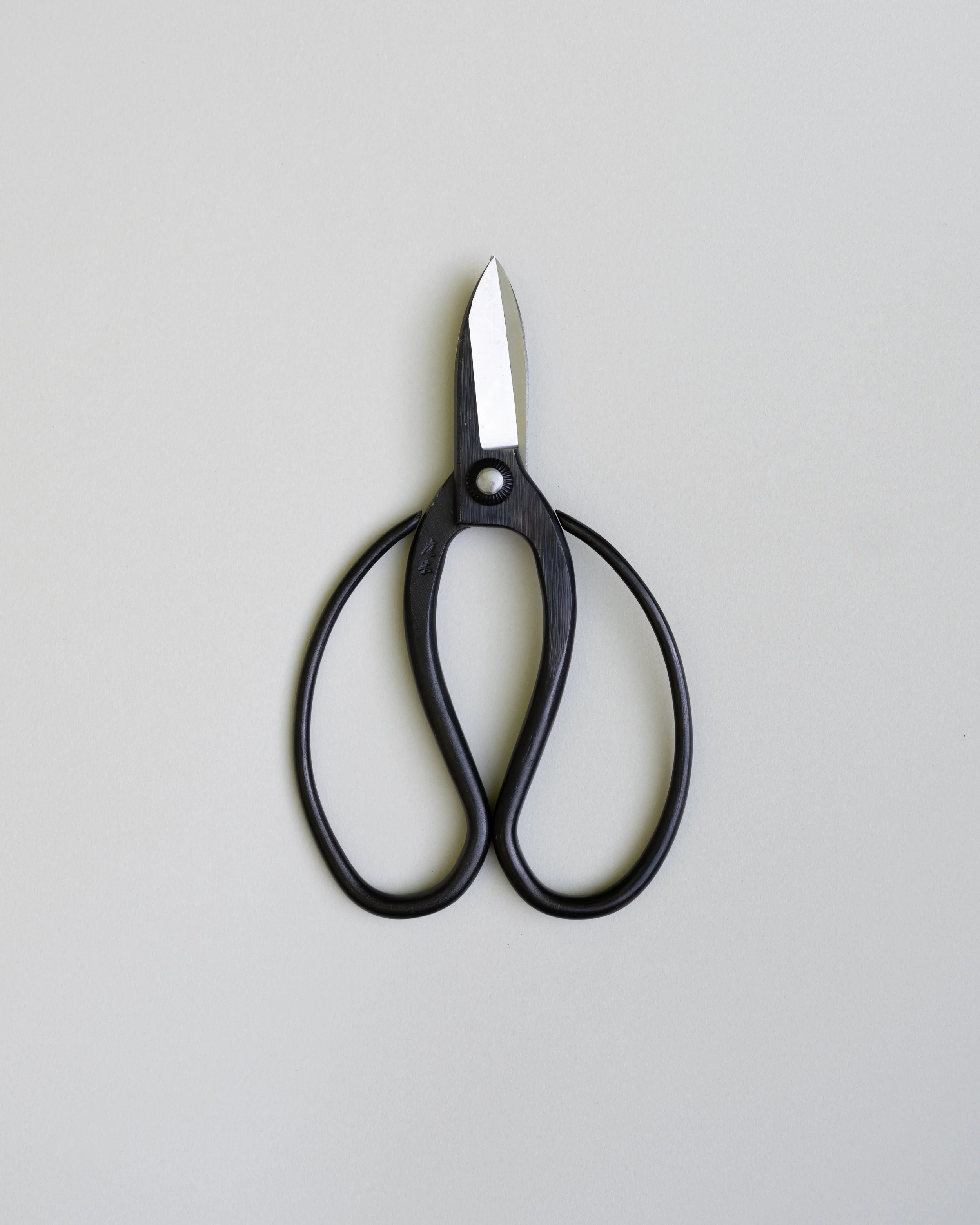 2026_07_ArteHouse_E-Comm_Niwaki Sentei Garden Scissors 12.jpg