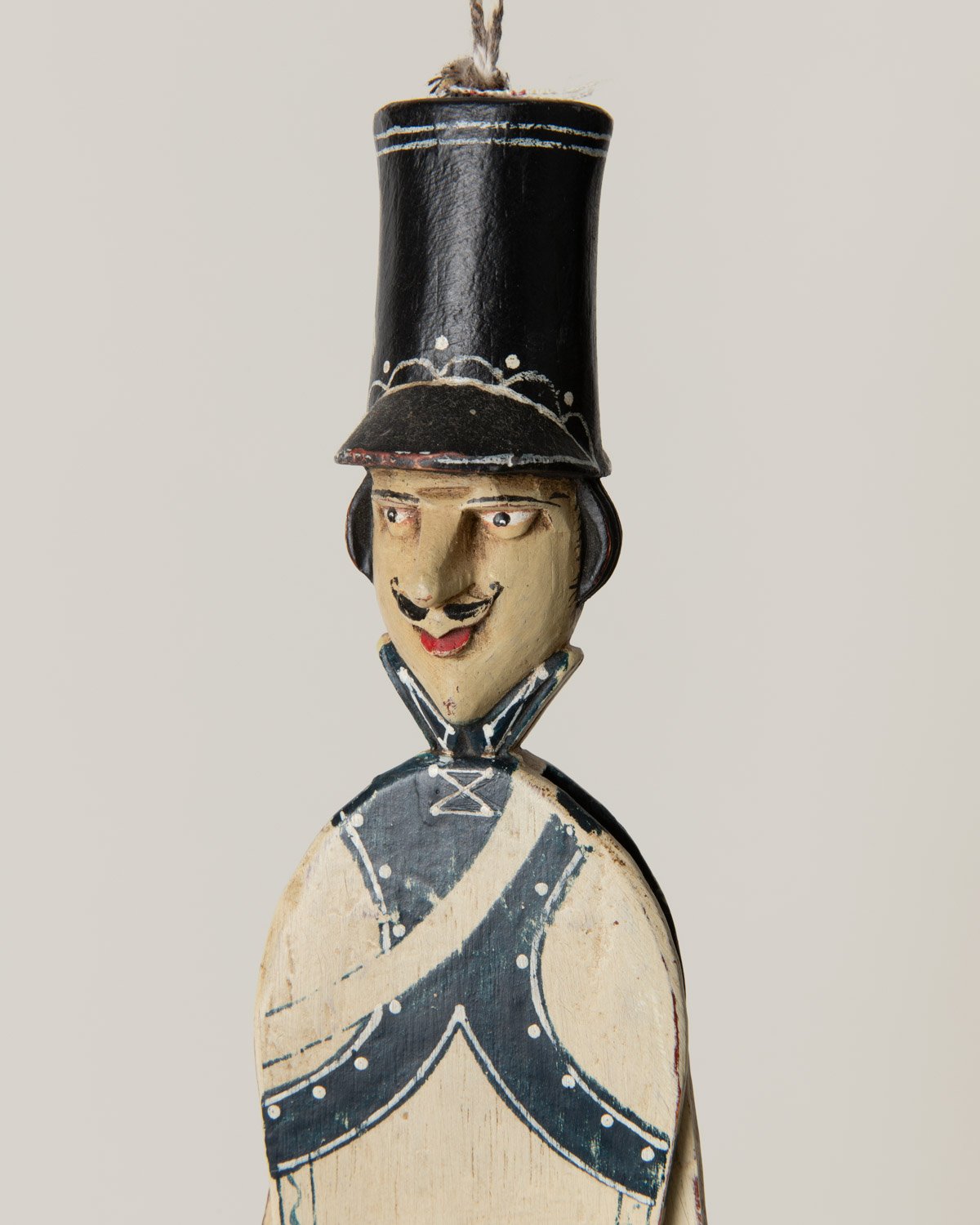 Wooden Puppet Folkloric Soldier 3.jpg