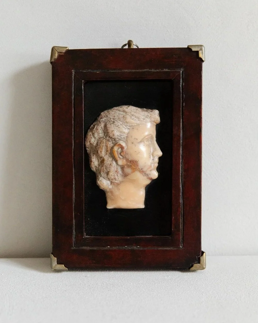 Portrait+Relief+Bust%2C+Grand+Tour%2C+Italian+Marble-2.jpg