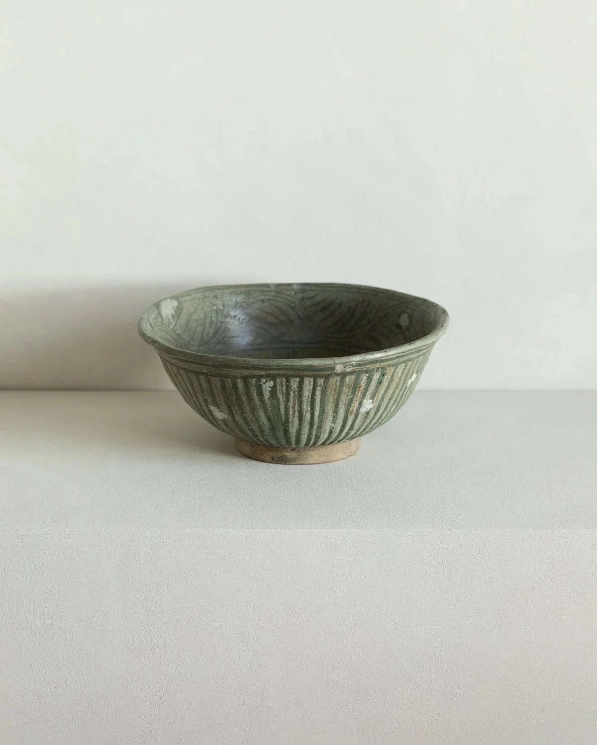 Chinese+Celadon+Glazed+Bowl%2C+17th-18th+Century-15.jpg
