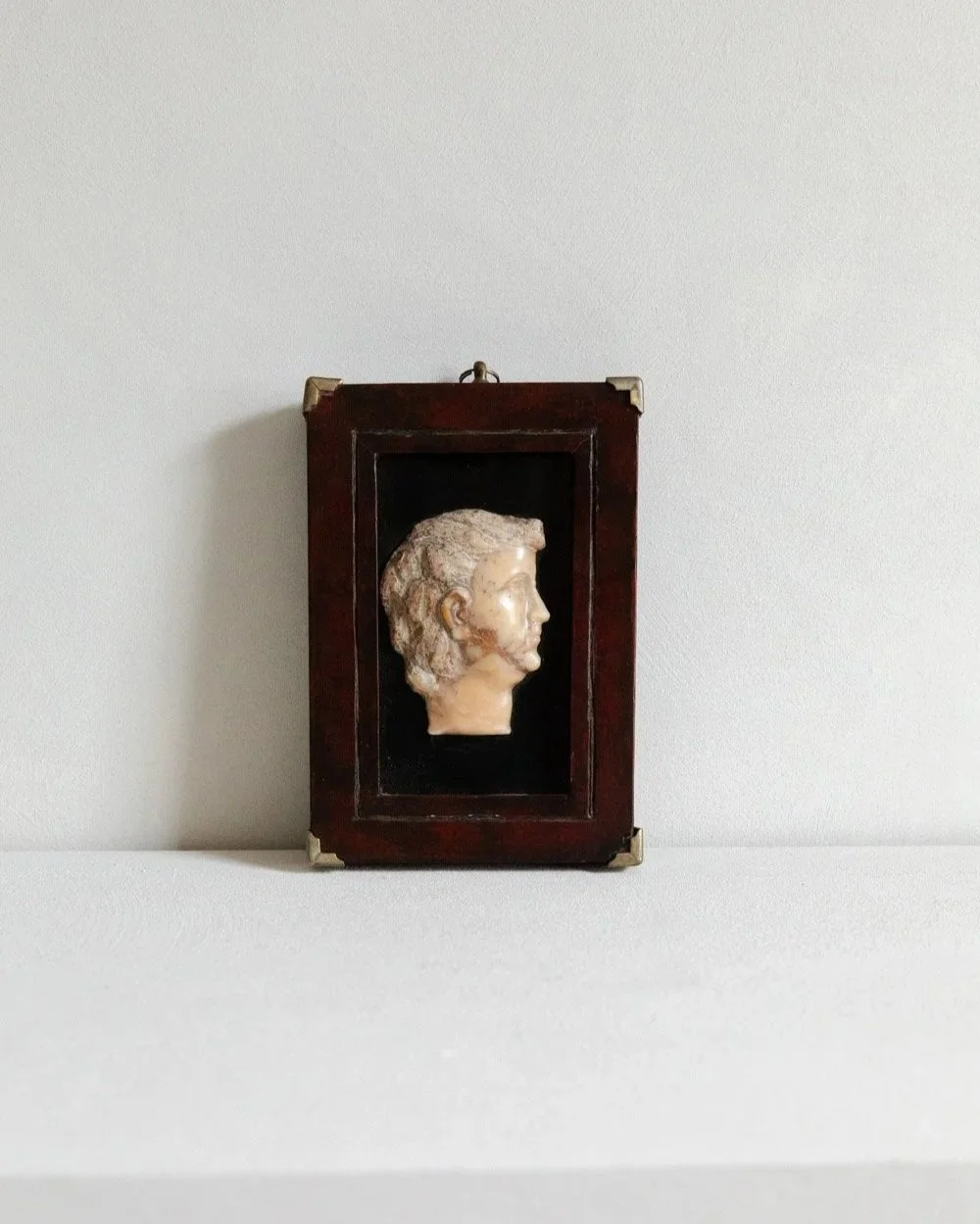 Portrait+Relief+Bust%2C+Grand+Tour%2C+Italian+Marble.jpg