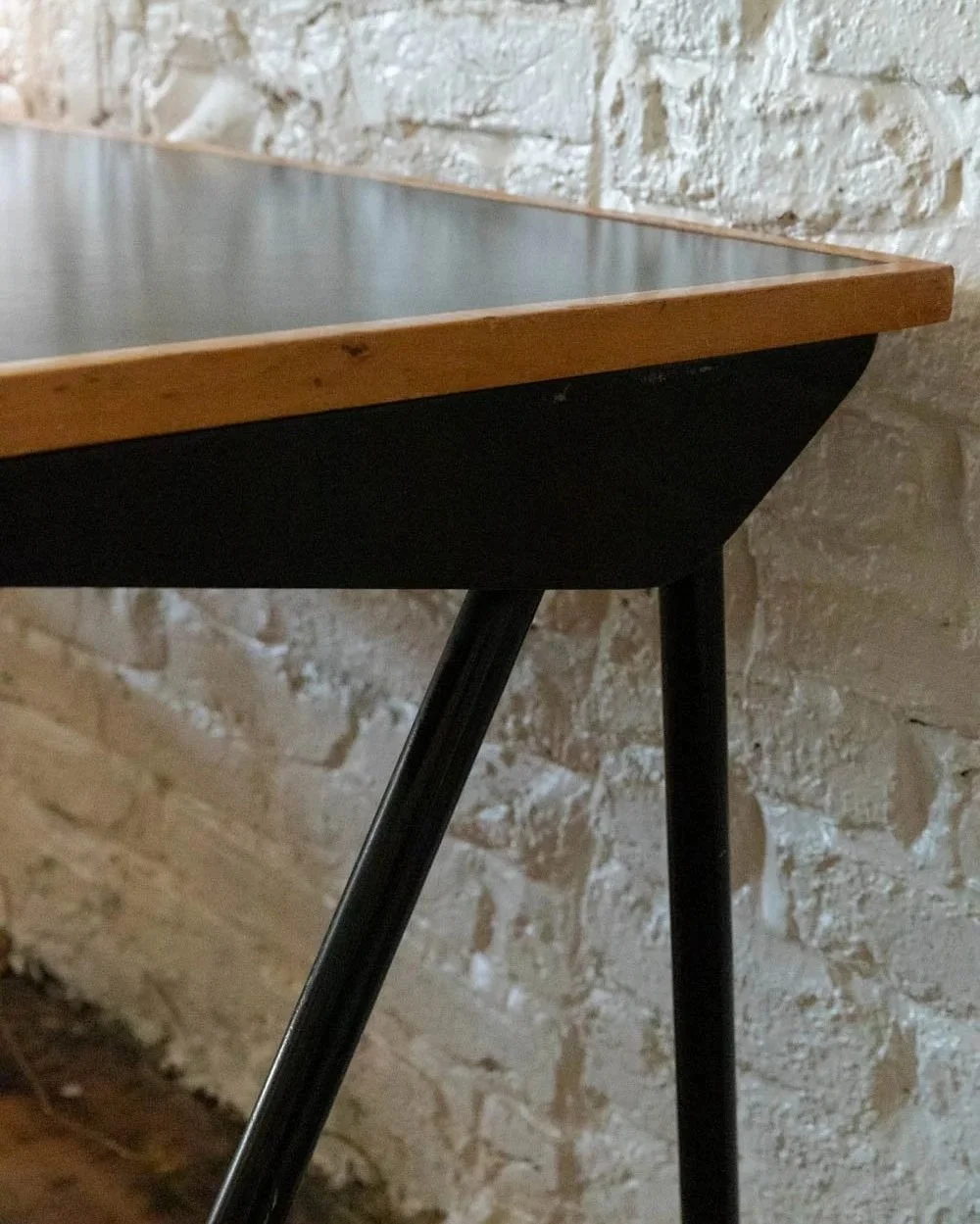 Compas+Desk+by+Jean+Prouve%CC%81%2C+circa+1955-13.jpg