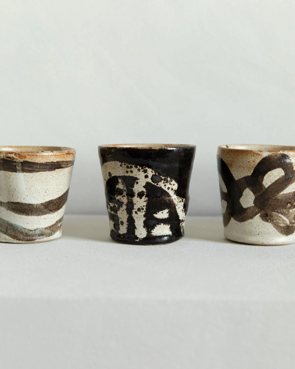 Beaker – Dolomite / Black Glaze by Nicola Gillis
