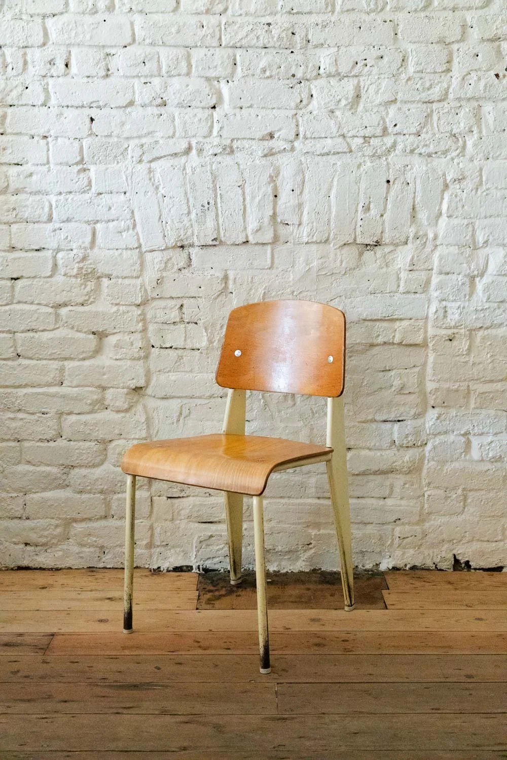 Standard Chair (Métropole No. 305) by Jean Prouvé, circa 1950.jpg