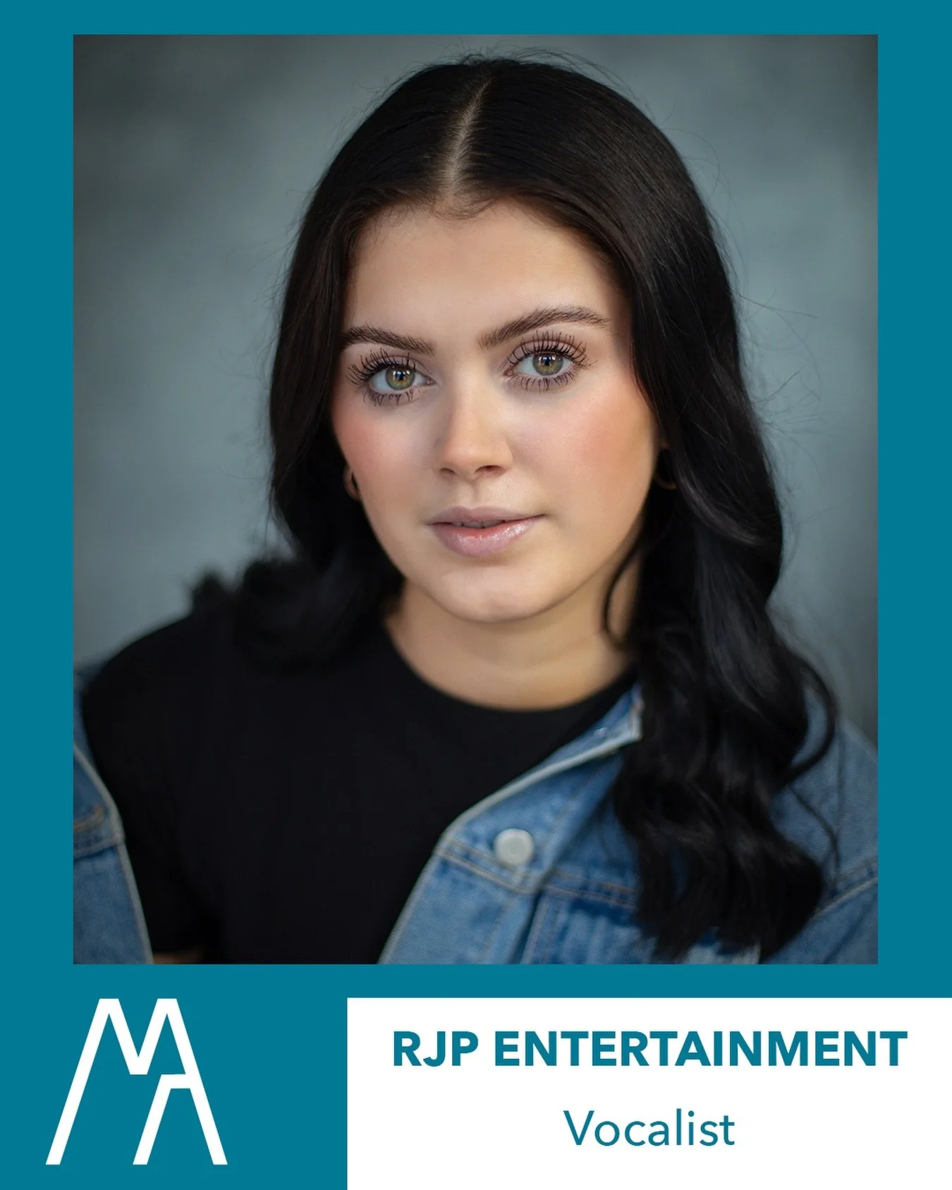 DEMI MITCHELL returns to @rjpentertainment for the next 2 months as a Lead Vocalist in Spain! ✈️🇪🇸

Lots more exciting news to come for @demimitchell_ 💙