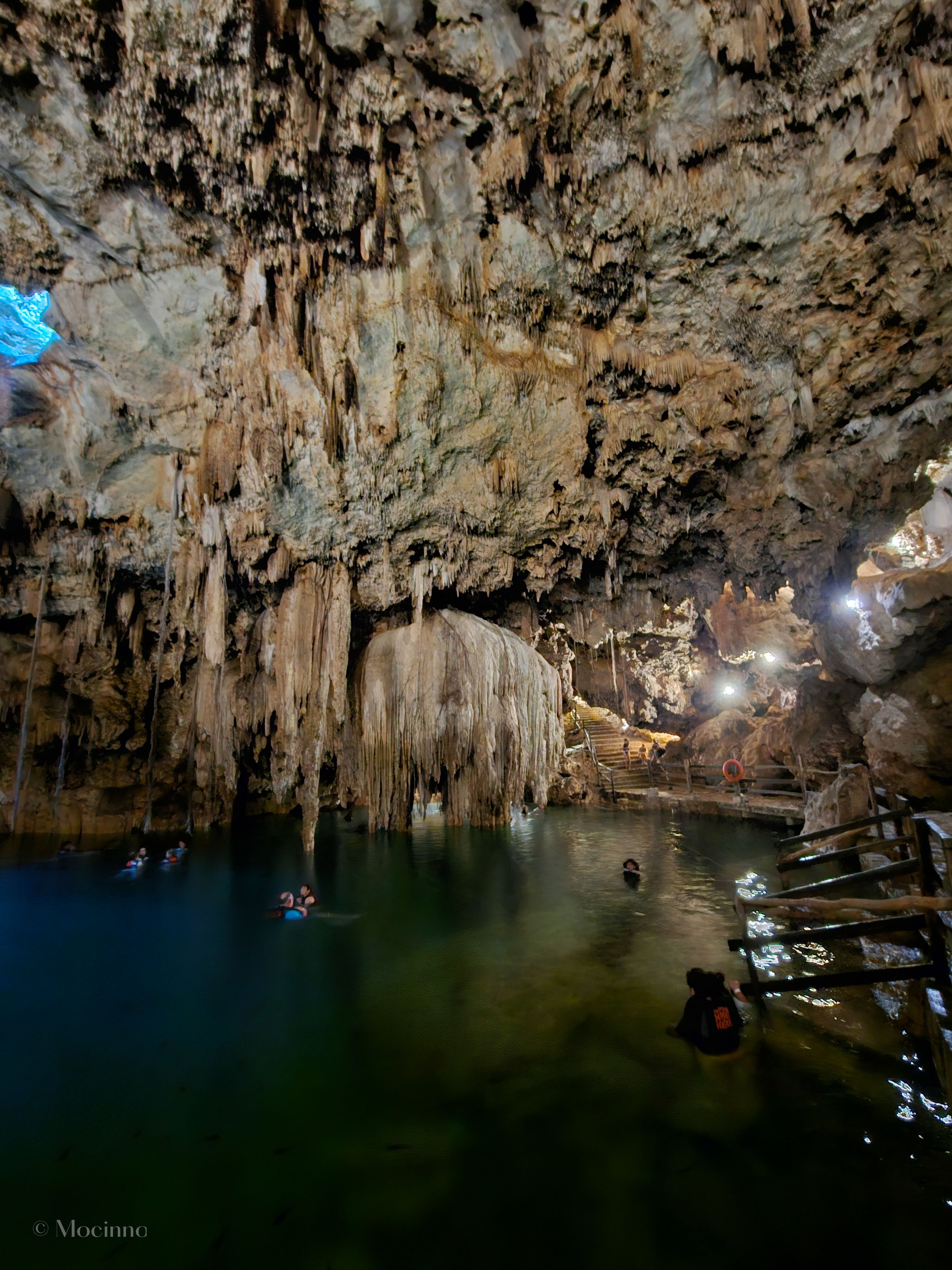 Cenote Dzitnup, Yucatán