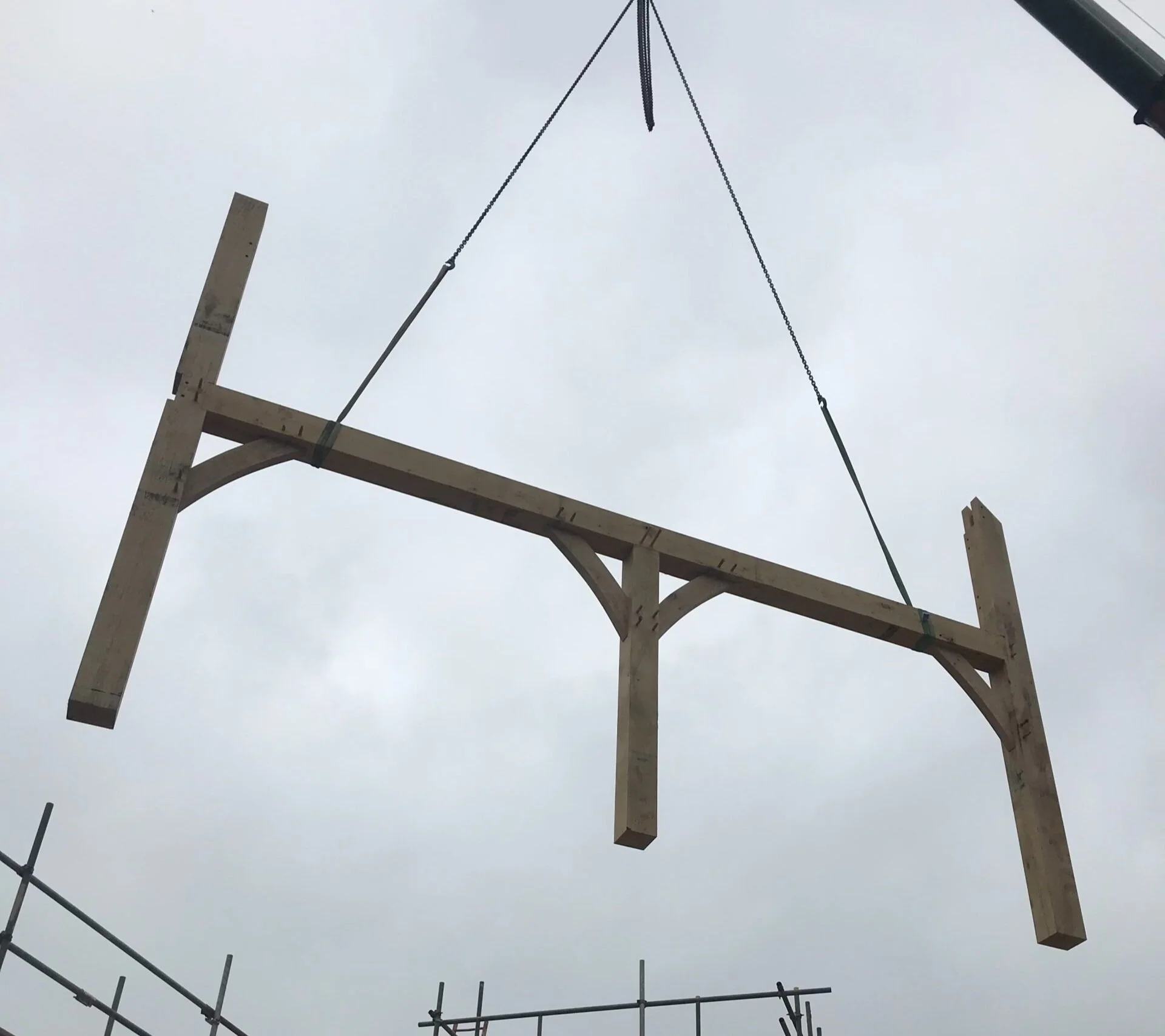 Raising the oak frame and installing the encapsulation system