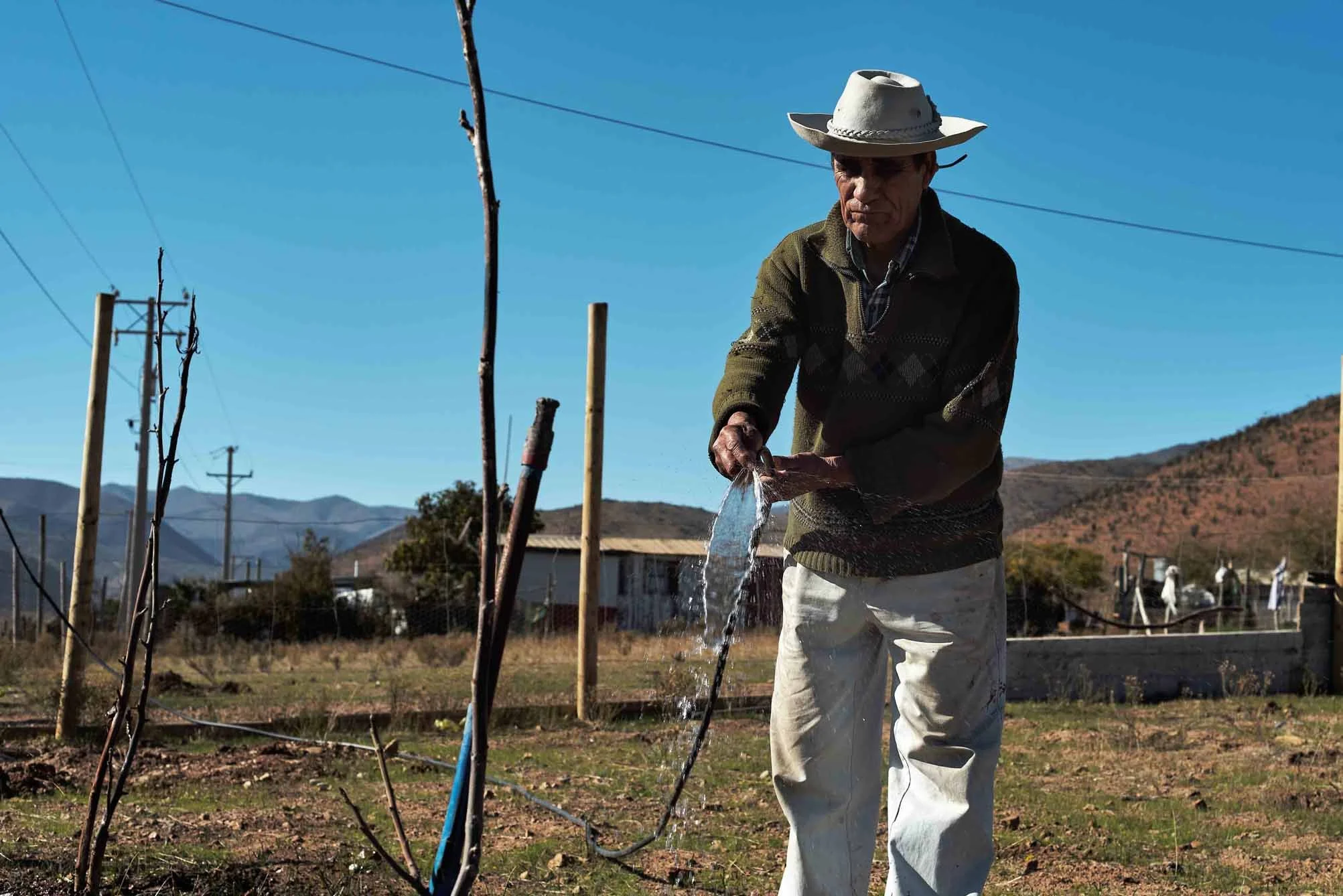somos-choapa-canela-agua-potable-rural-campesino-riego.jpg
