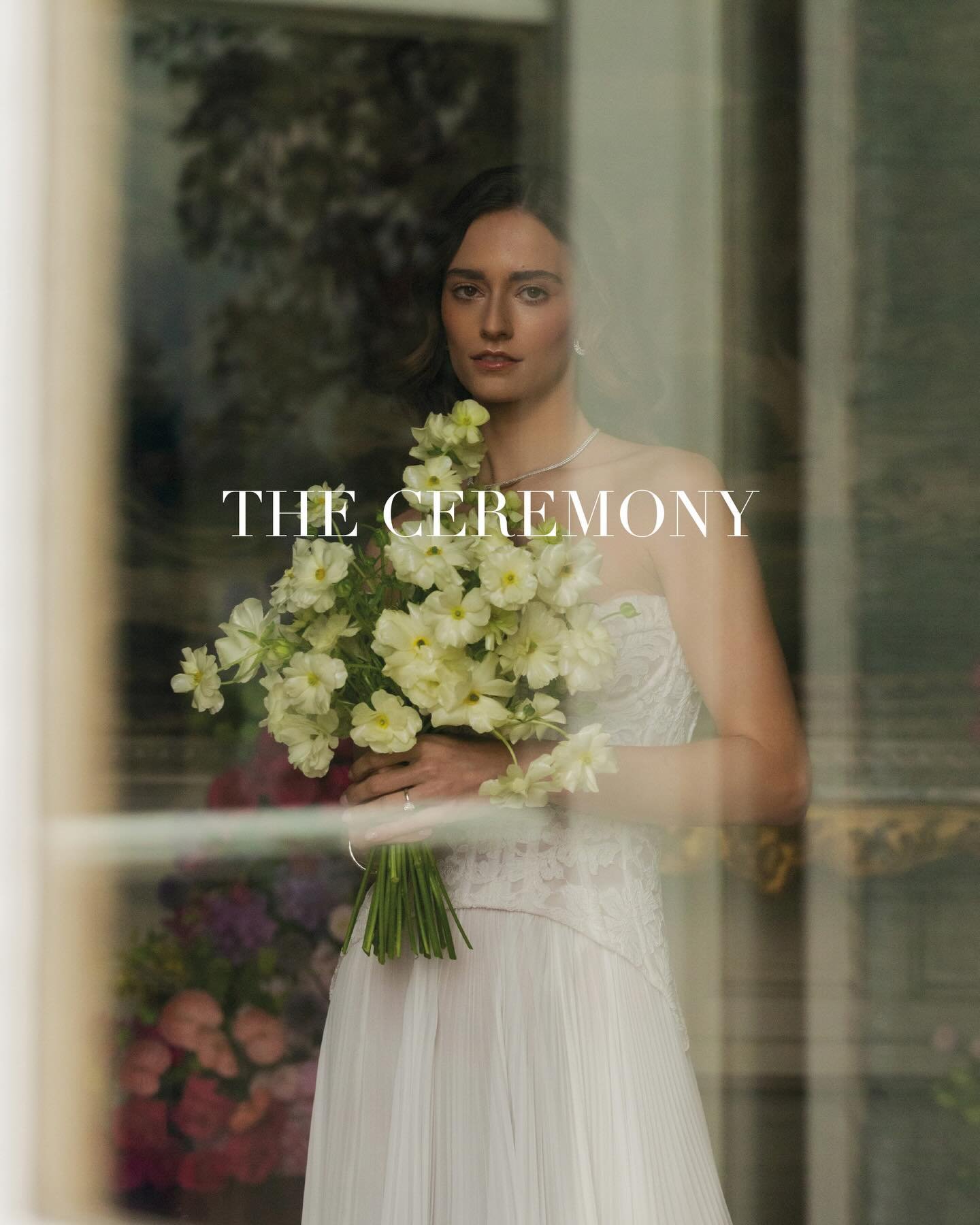 Where the vows met the quiet beauty of florals.

Venue: @st_charles_hall
Wedding planning: @finestdecor.ch
Floral design: @finestdecor.ch
Photographer: @alina_smit_photo
Assistant: @red_pepper
Wedding dress: @zoro.zurich
Bridal veil: @whiteflow.brida