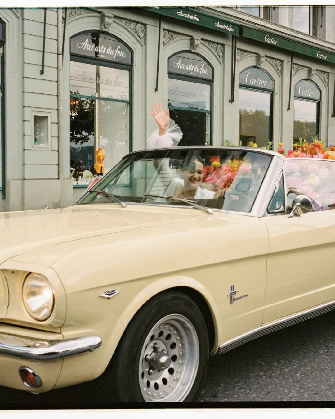 More feeling. Less ordinary.

Drive it your way &mdash;
and turn the ride into your shared future
into the ride of your life.

Because it&rsquo;s meant to be extraordinary.

Wind in your hair.
Flowers spilling out of the backseat.
A city passing by.
