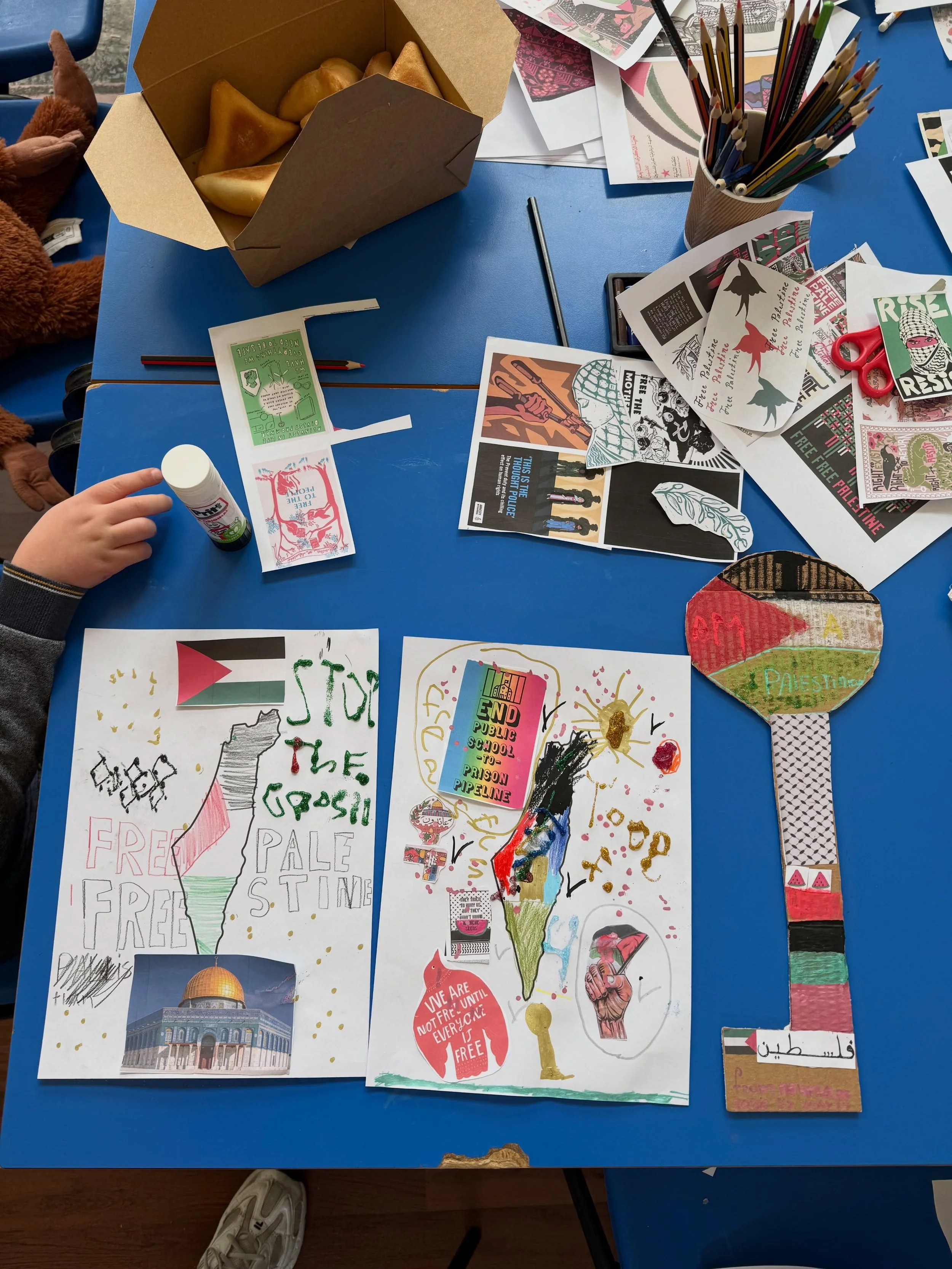 Sharing some of the beautiful artwork created by children during yesterday&rsquo;s Know Your Rights workshop for families 🎨🇵🇸

Our survey with @parentsforpalestine already showed that many families are facing censorship, threats and isolation in s